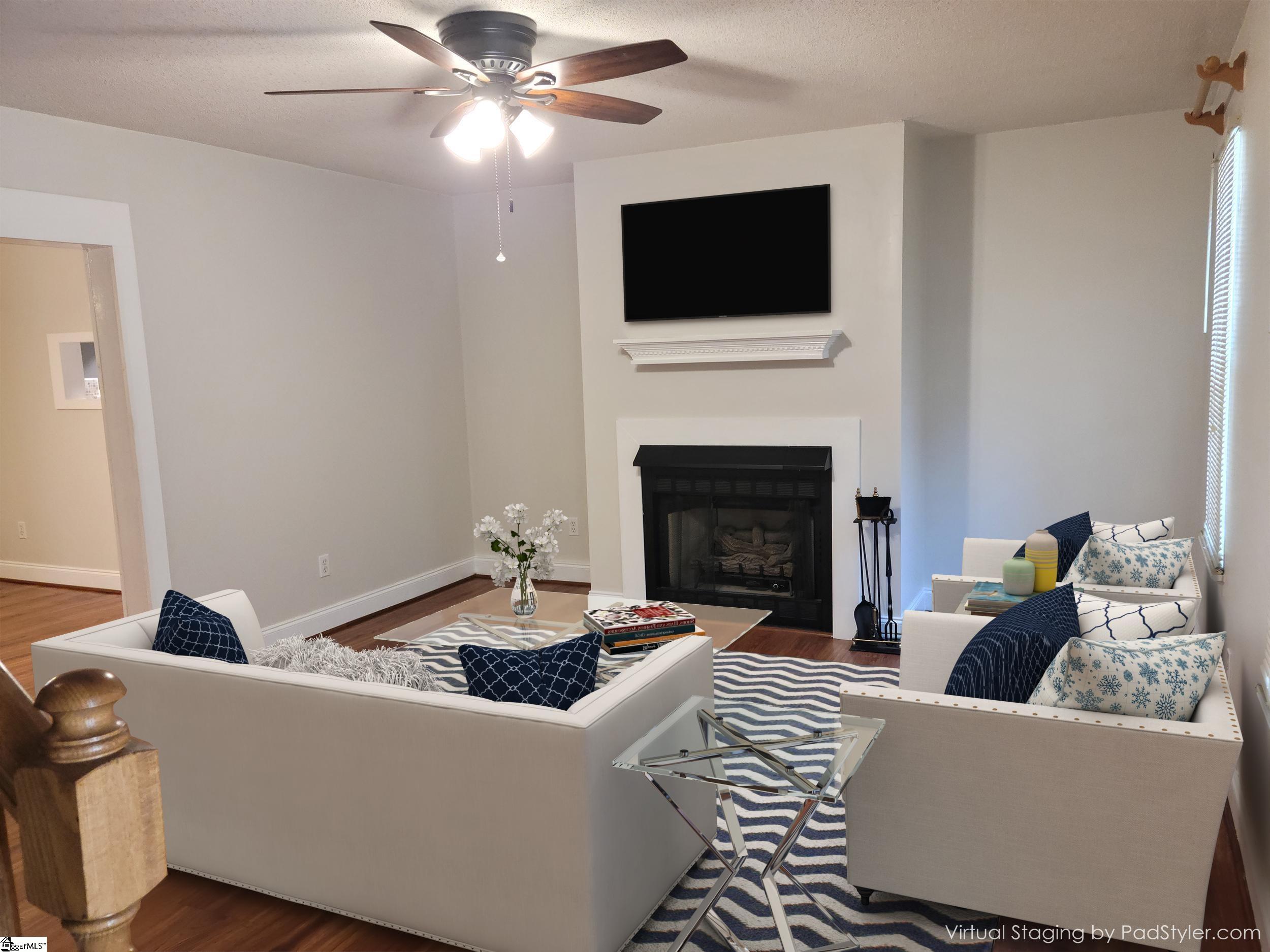 1002 Still Holllow Lane Taylors, SC 29687