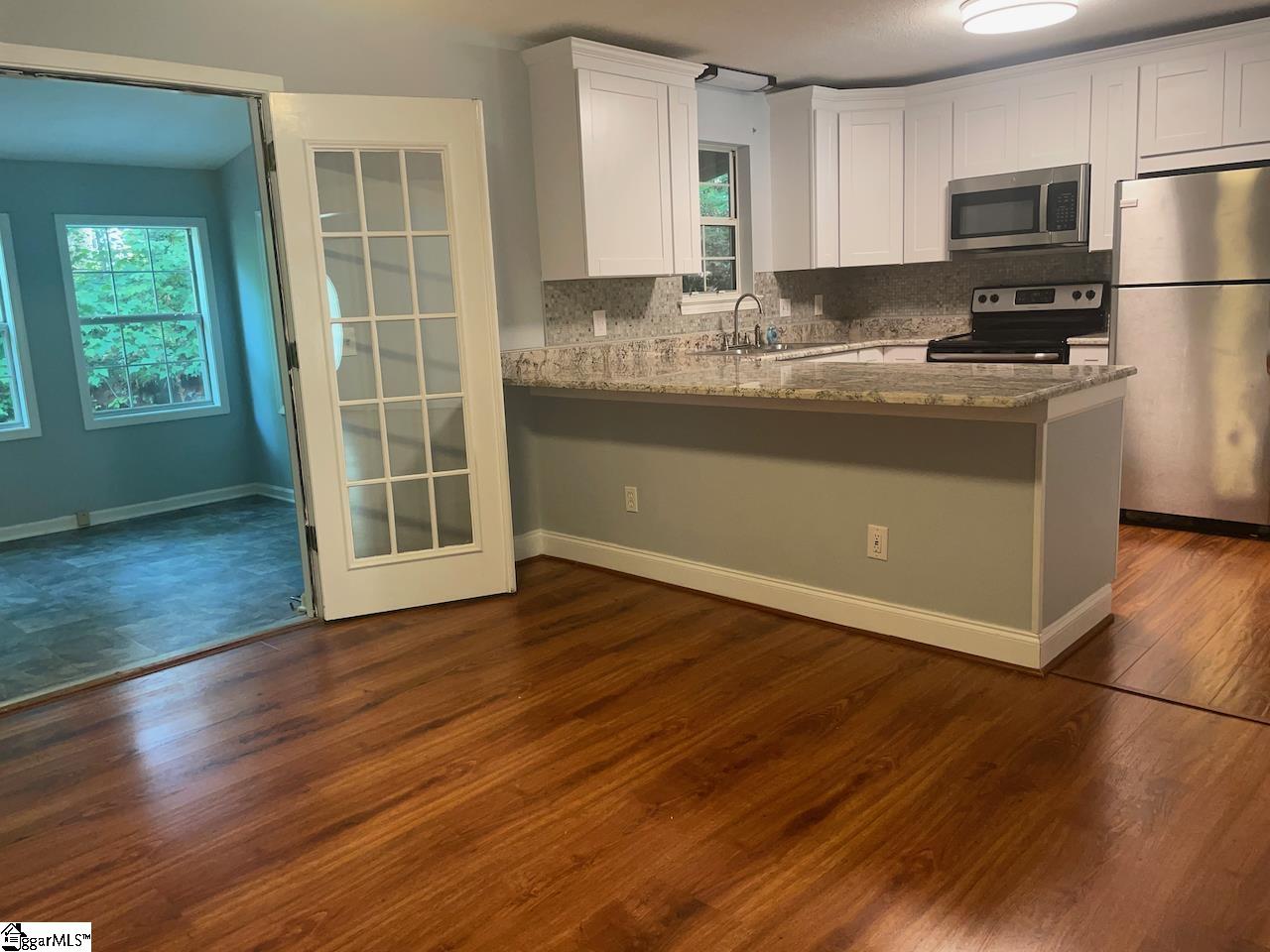 1002 Still Holllow Lane Taylors, SC 29687
