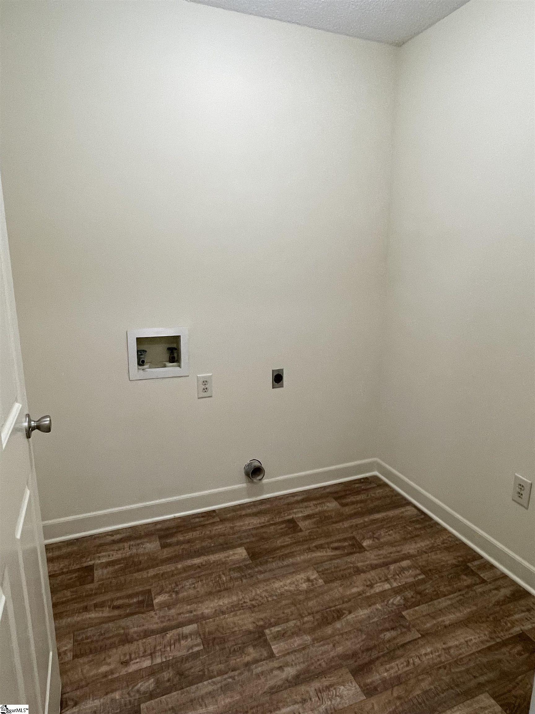 102 Heritage West Court Greenwood, SC 29646-8952