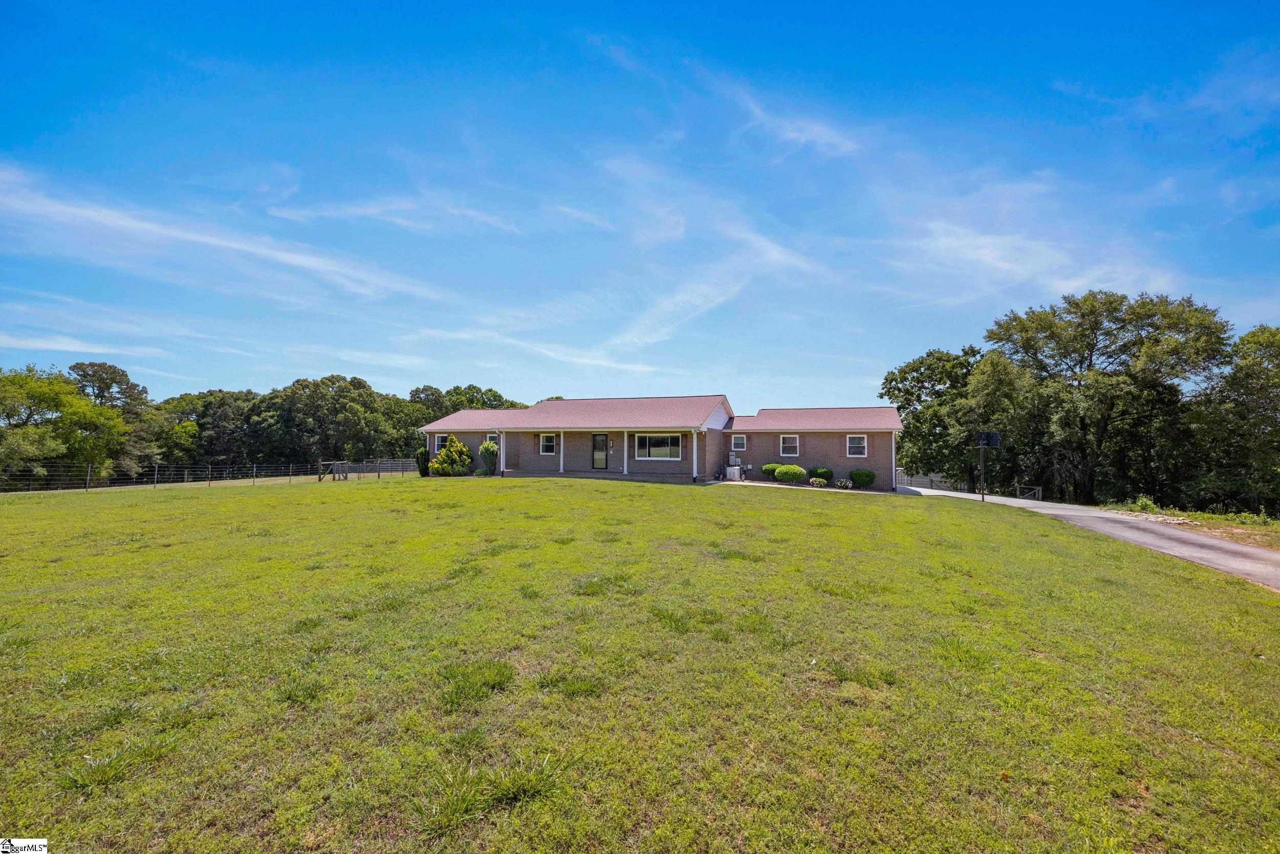 108 Cranes Crossing Drive West Union, SC 29696