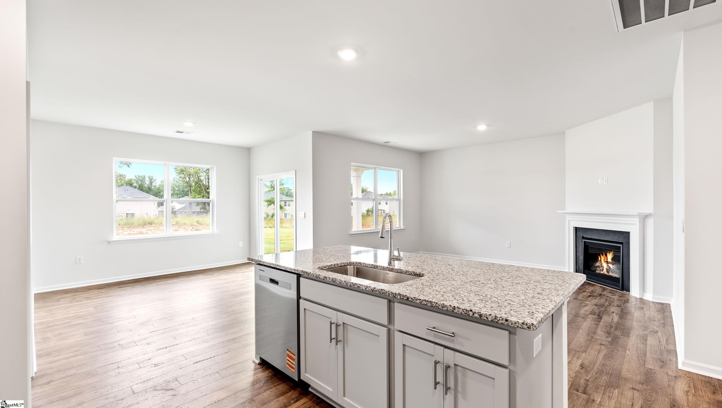 1094 White Willow Drive Spartanburg, SC 29303