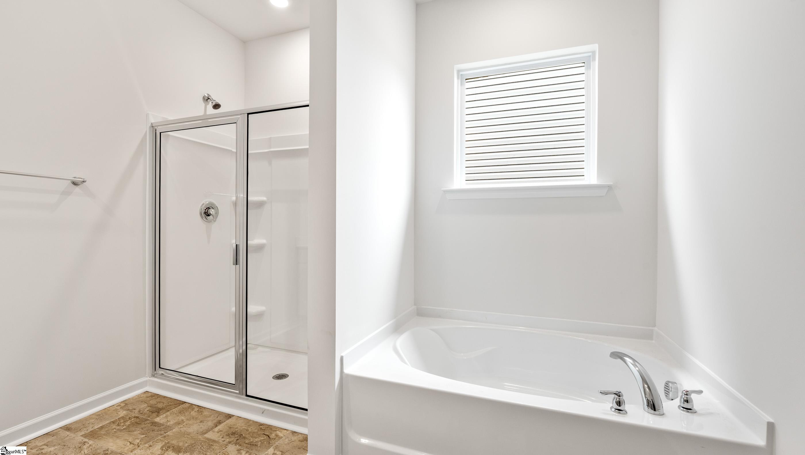 1094 White Willow Drive Spartanburg, SC 29303