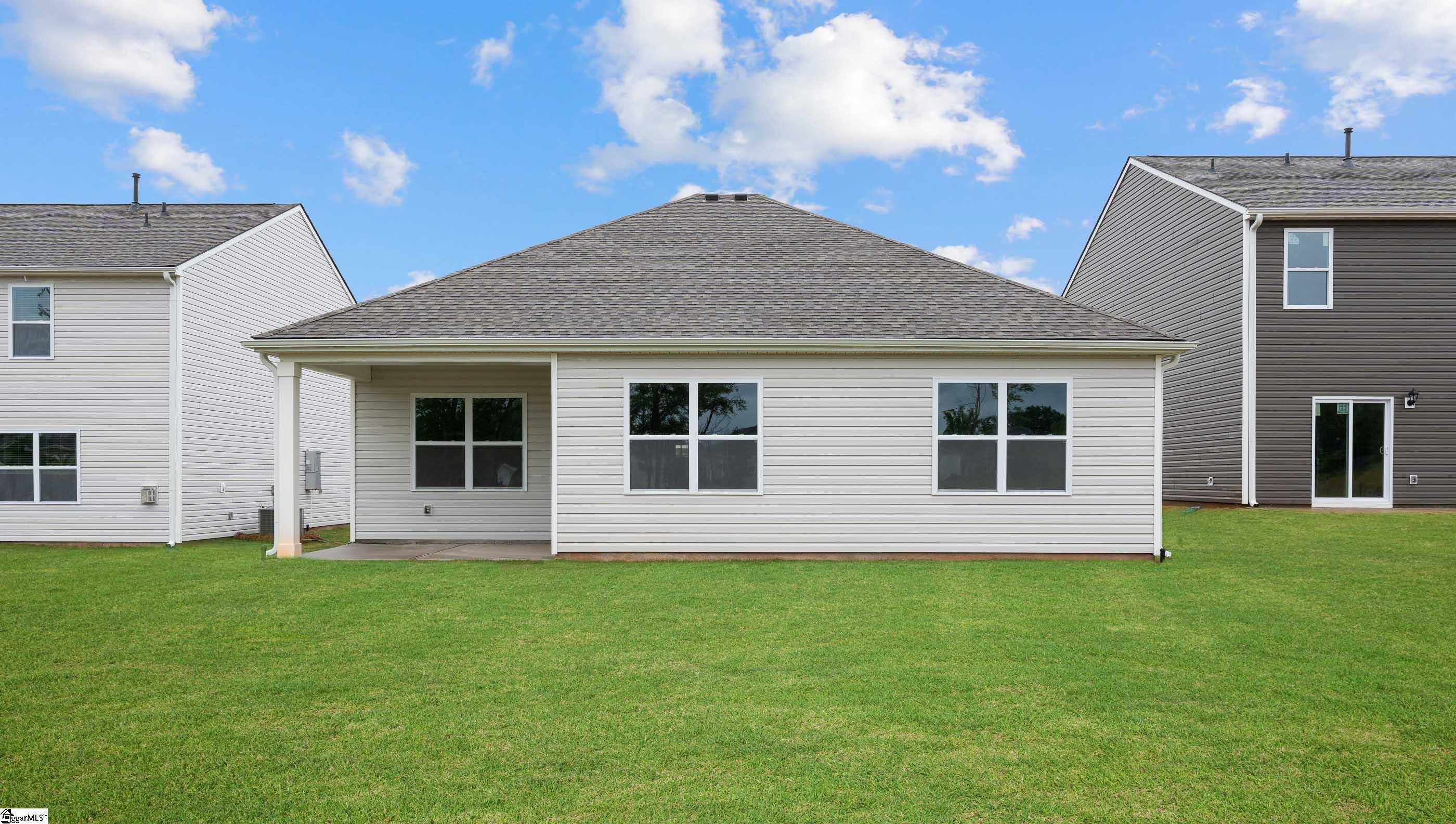 1094 White Willow Drive Spartanburg, SC 29303