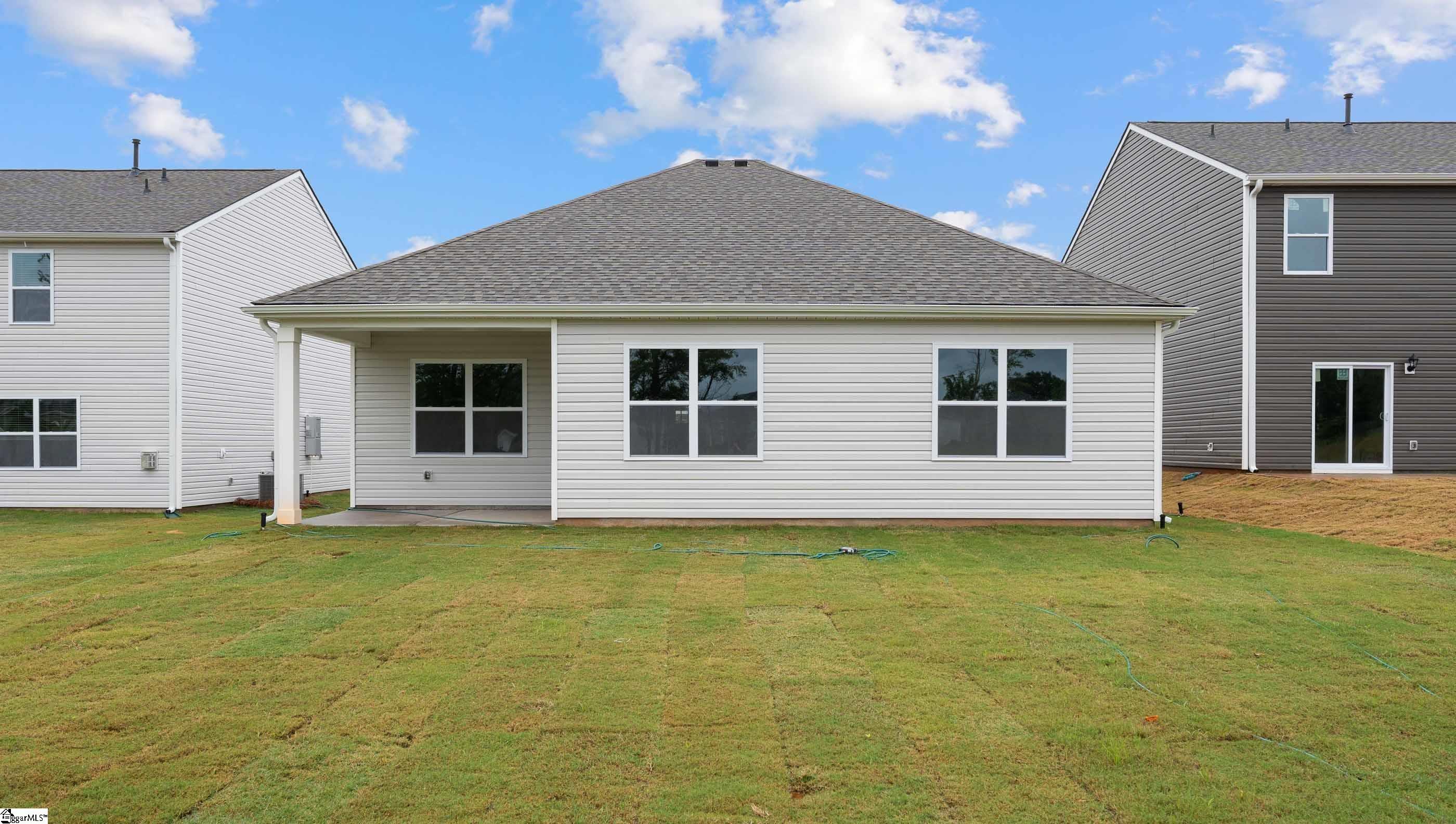 1094 White Willow Drive Spartanburg, SC 29303