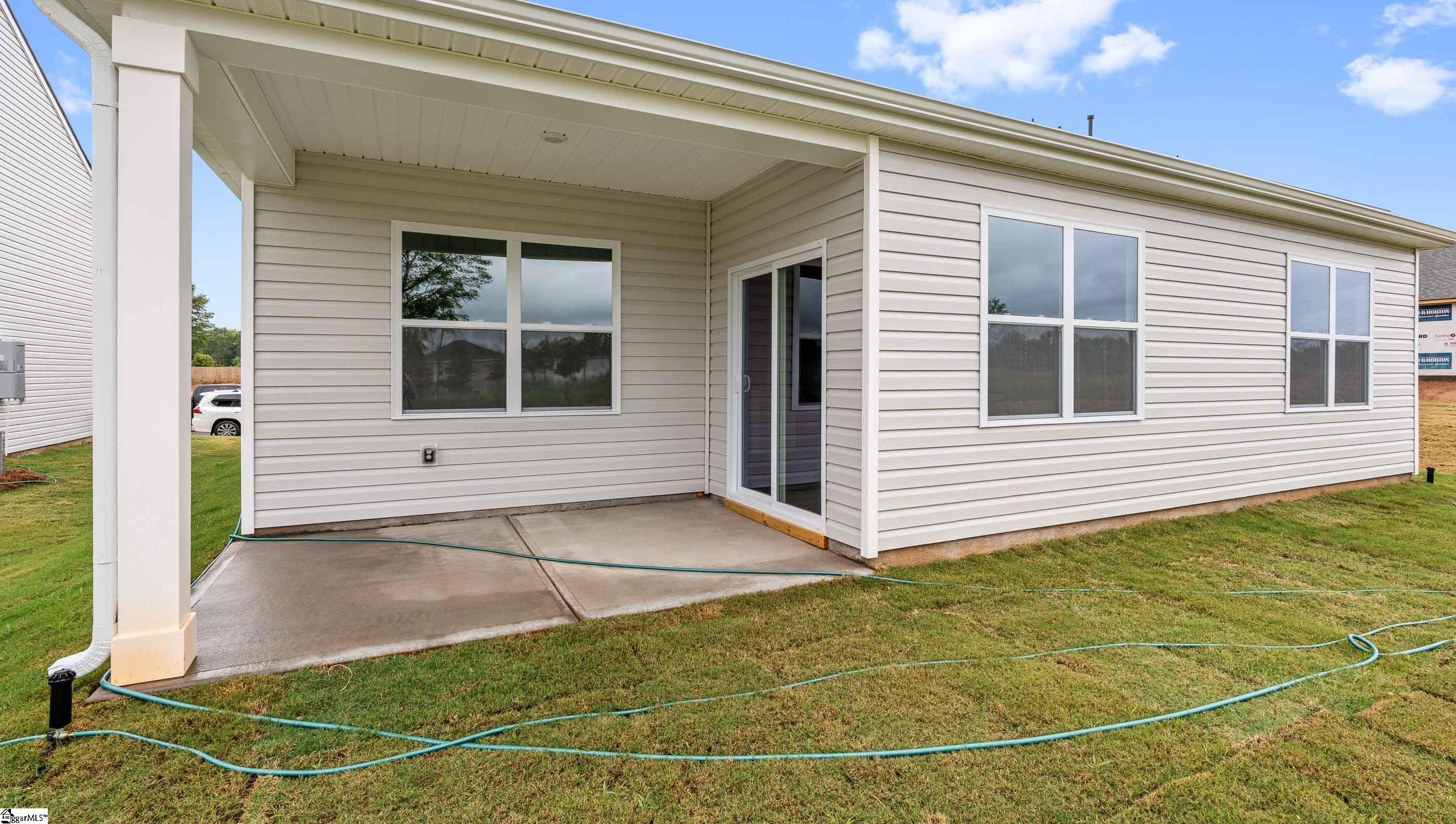 1094 White Willow Drive Spartanburg, SC 29303