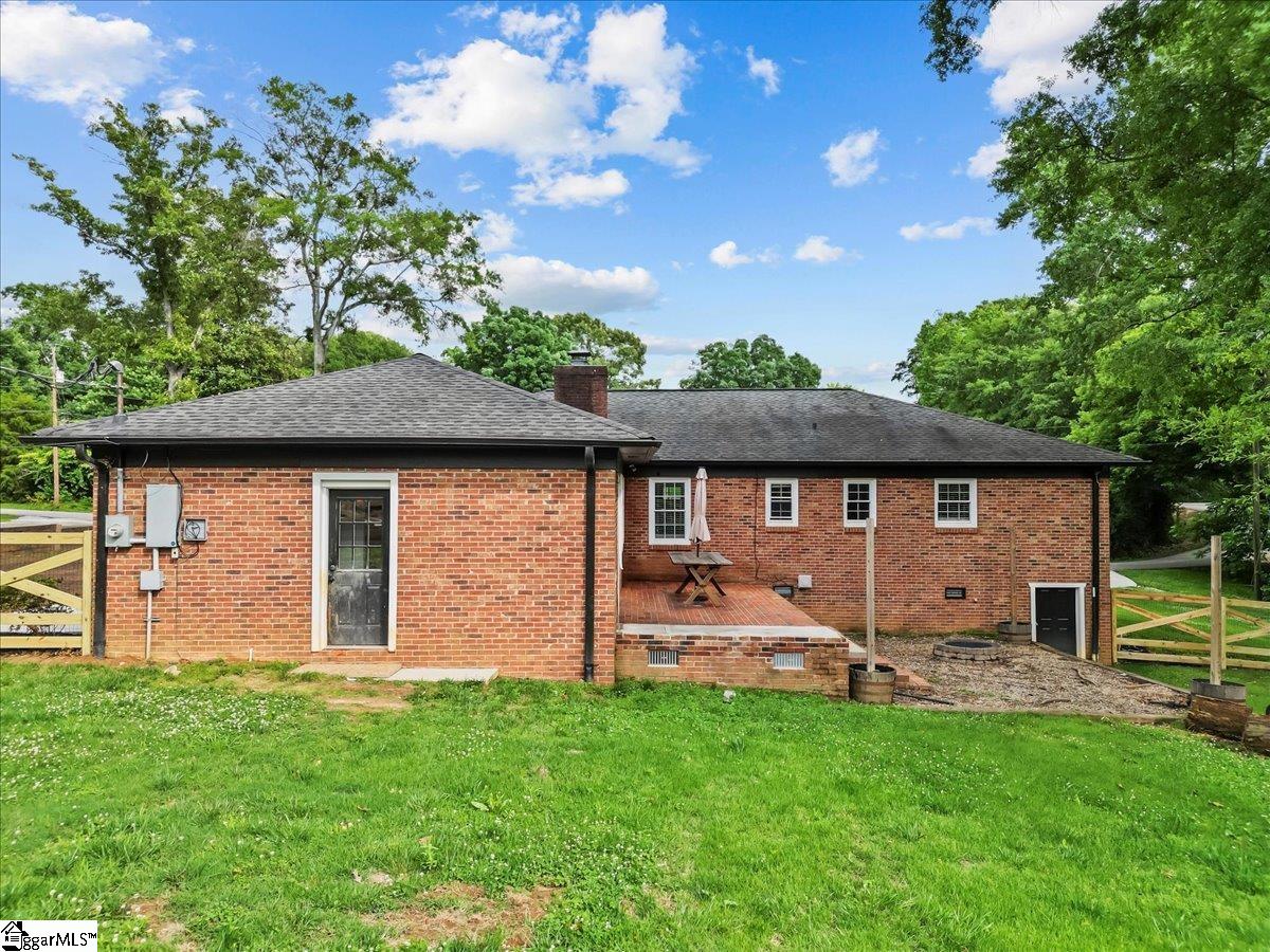384 Grand Teton Drive Greer, SC 29650