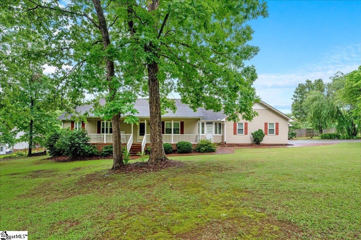 107 Aiken Farm Road Pickens, SC 29671