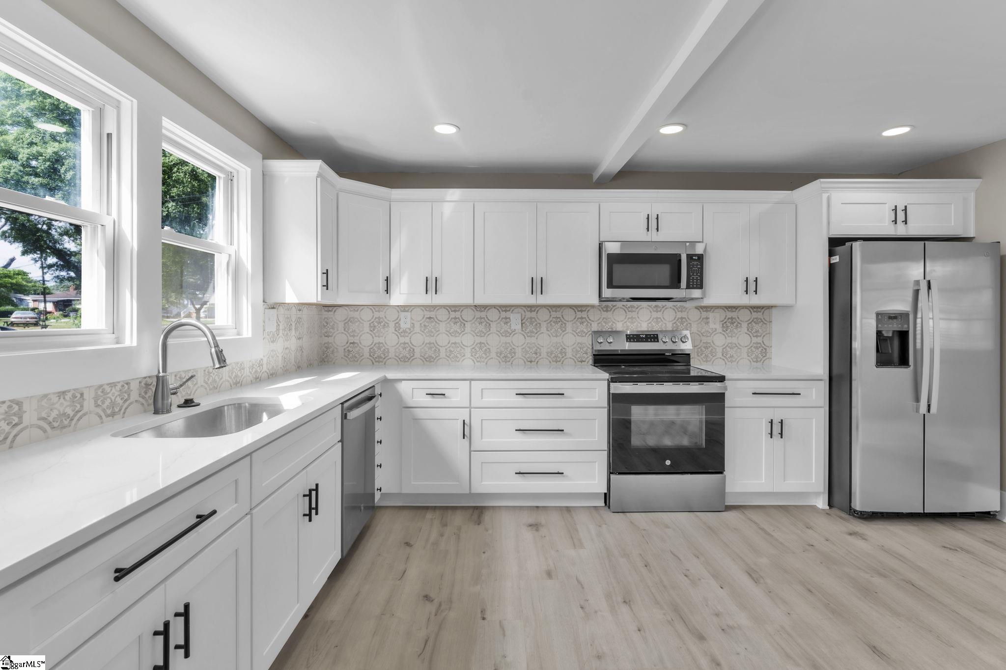 306 Flora Avenue Greenville, SC 29611-5330