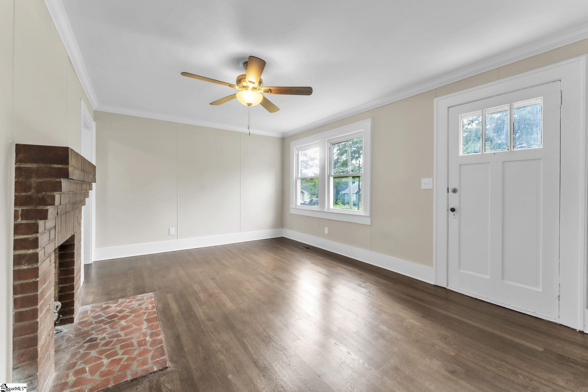 306 Flora Avenue Greenville, SC 29611-5330
