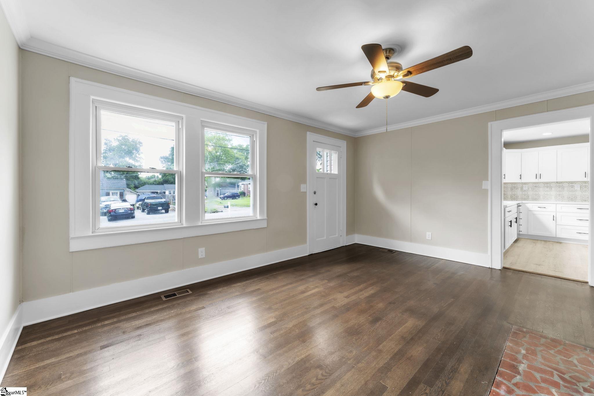 306 Flora Avenue Greenville, SC 29611-5330