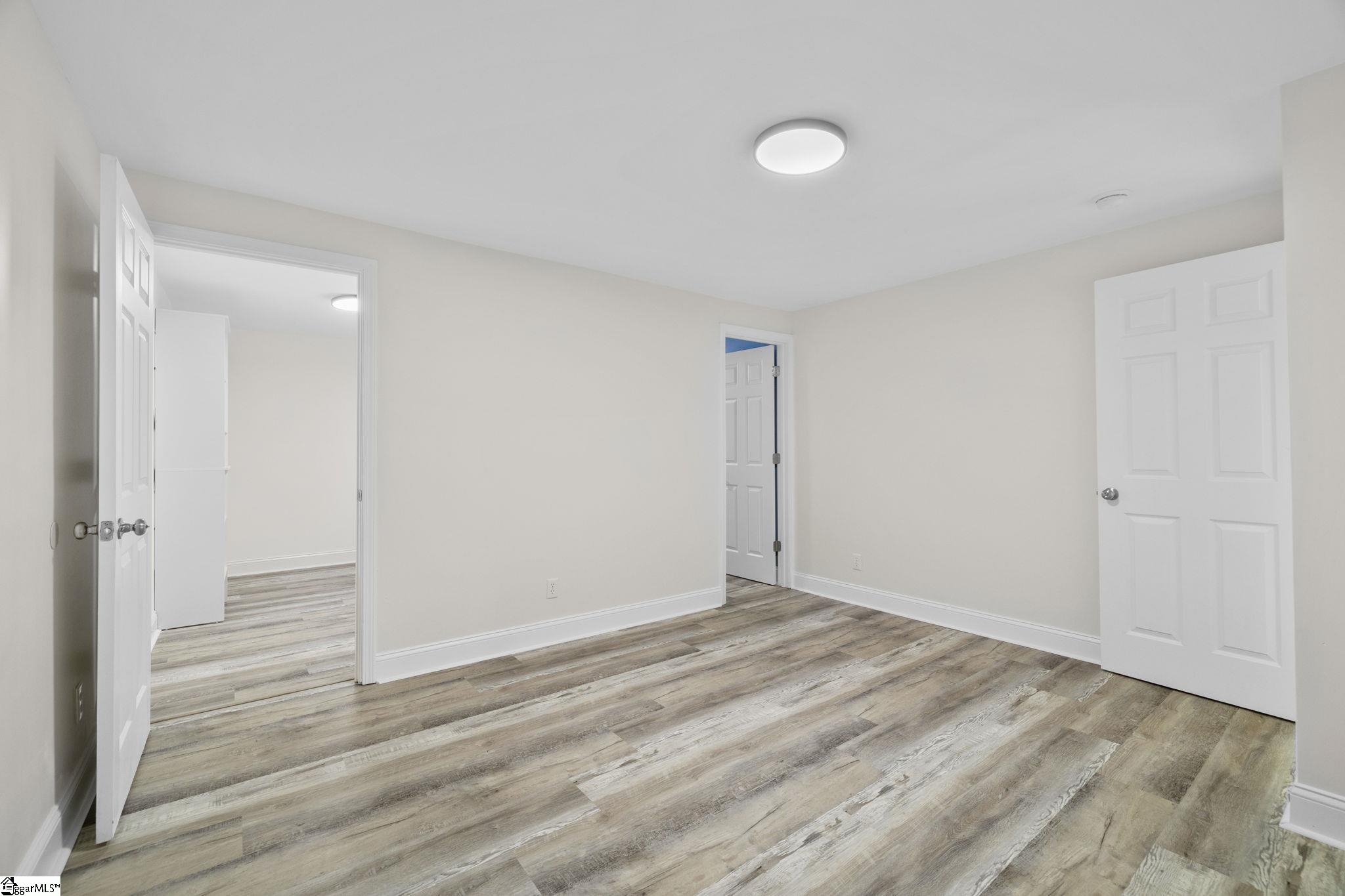 19 McLean Street Greenville, SC 29611