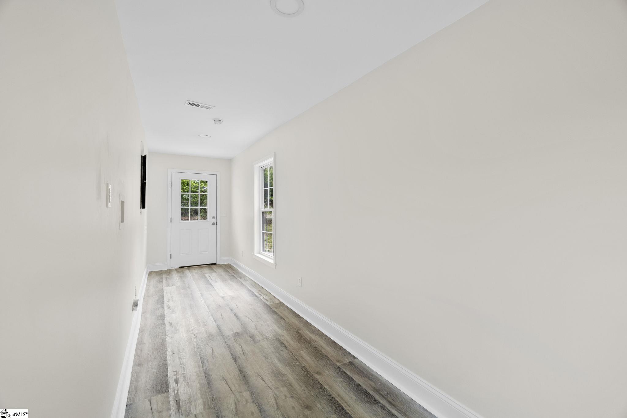 19 McLean Street Greenville, SC 29611