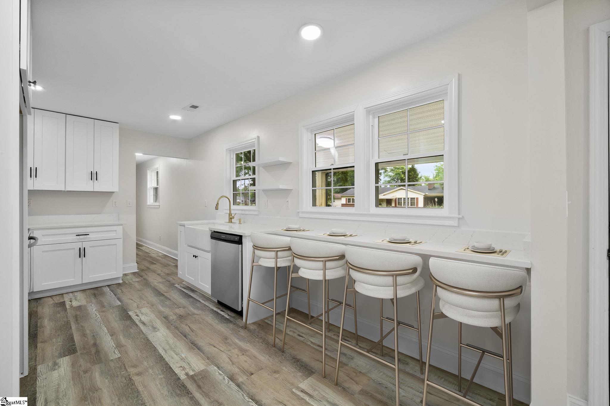 19 McLean Street Greenville, SC 29611