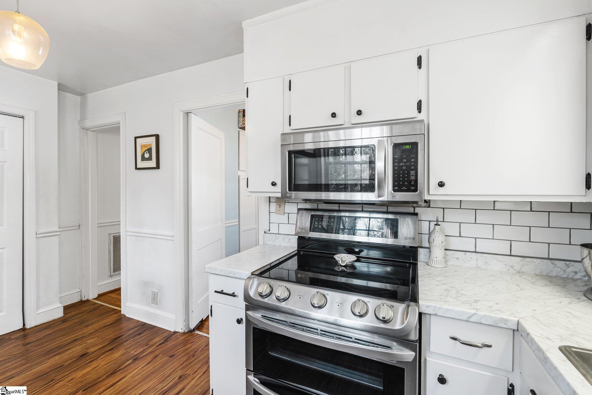 121 Wilshire Drive Greenville, SC 29609