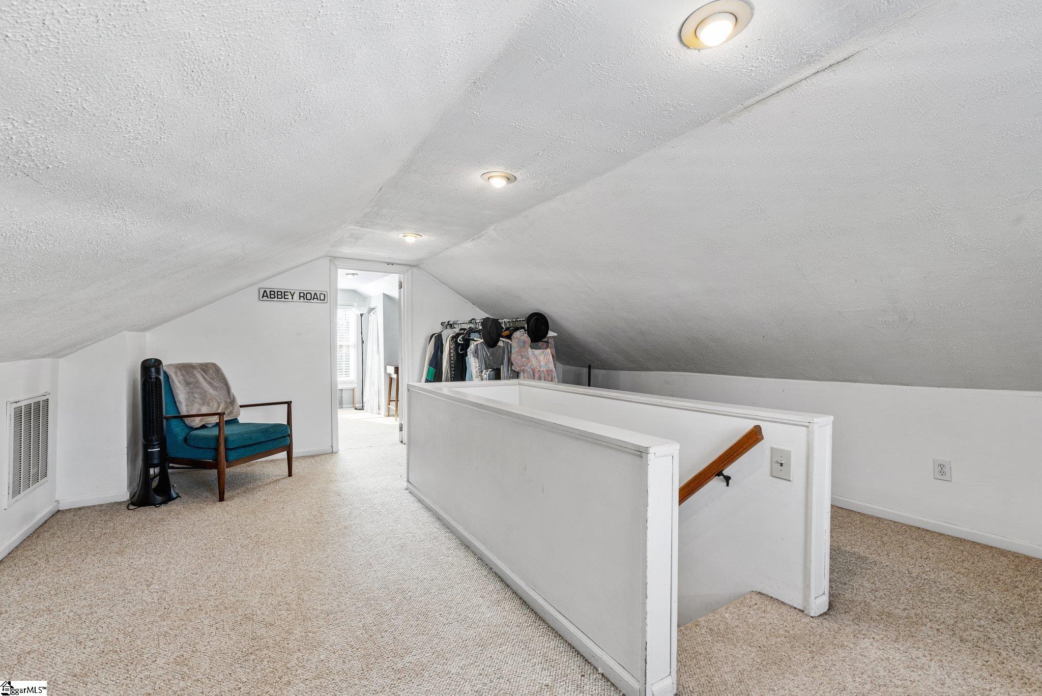 121 Wilshire Drive Greenville, SC 29609