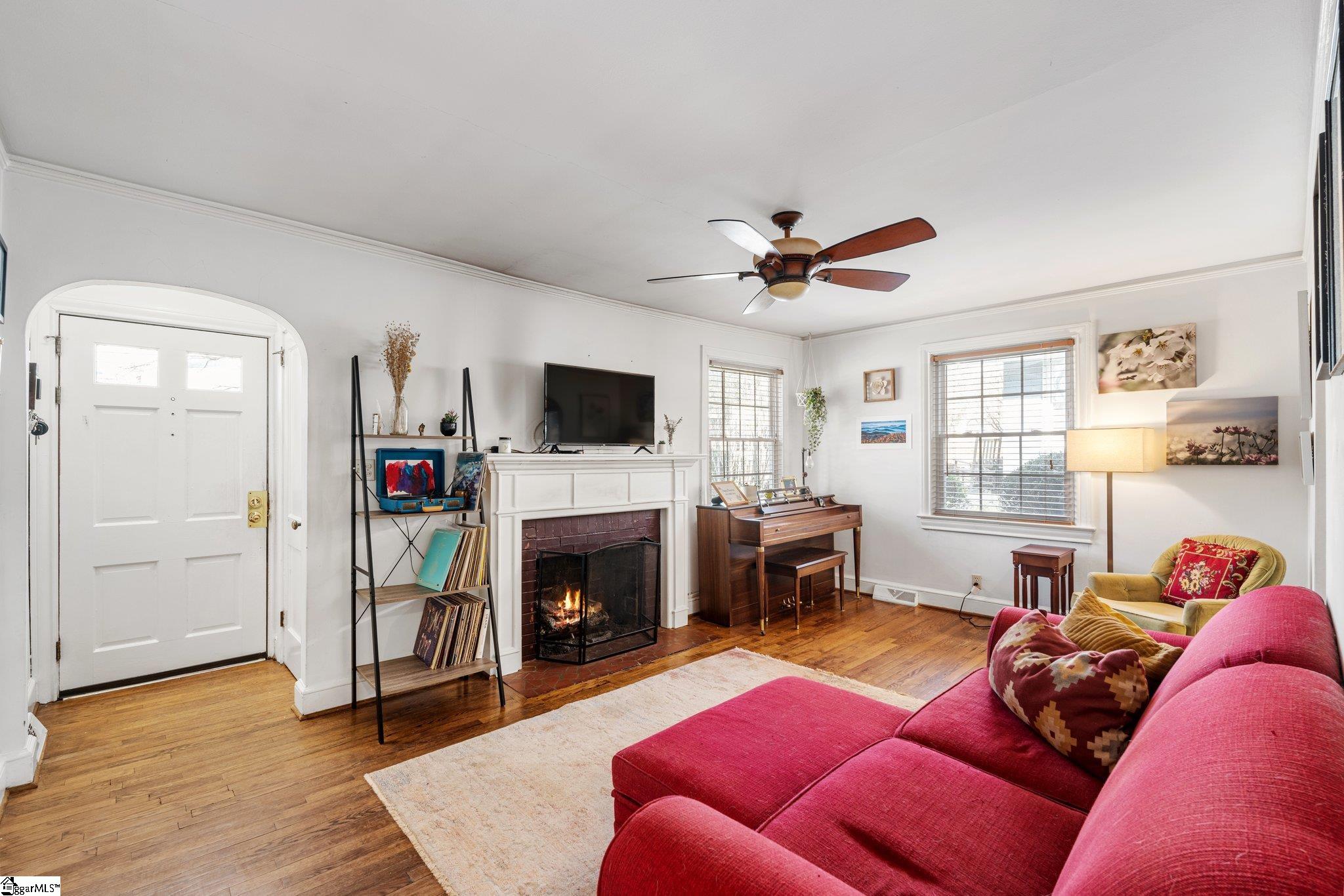 121 Wilshire Drive Greenville, SC 29609
