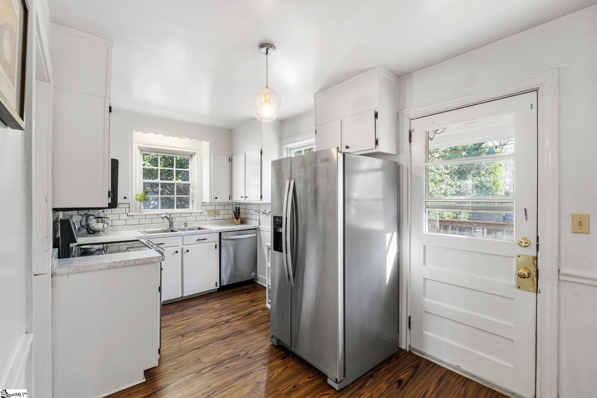 121 Wilshire Drive Greenville, SC 29609