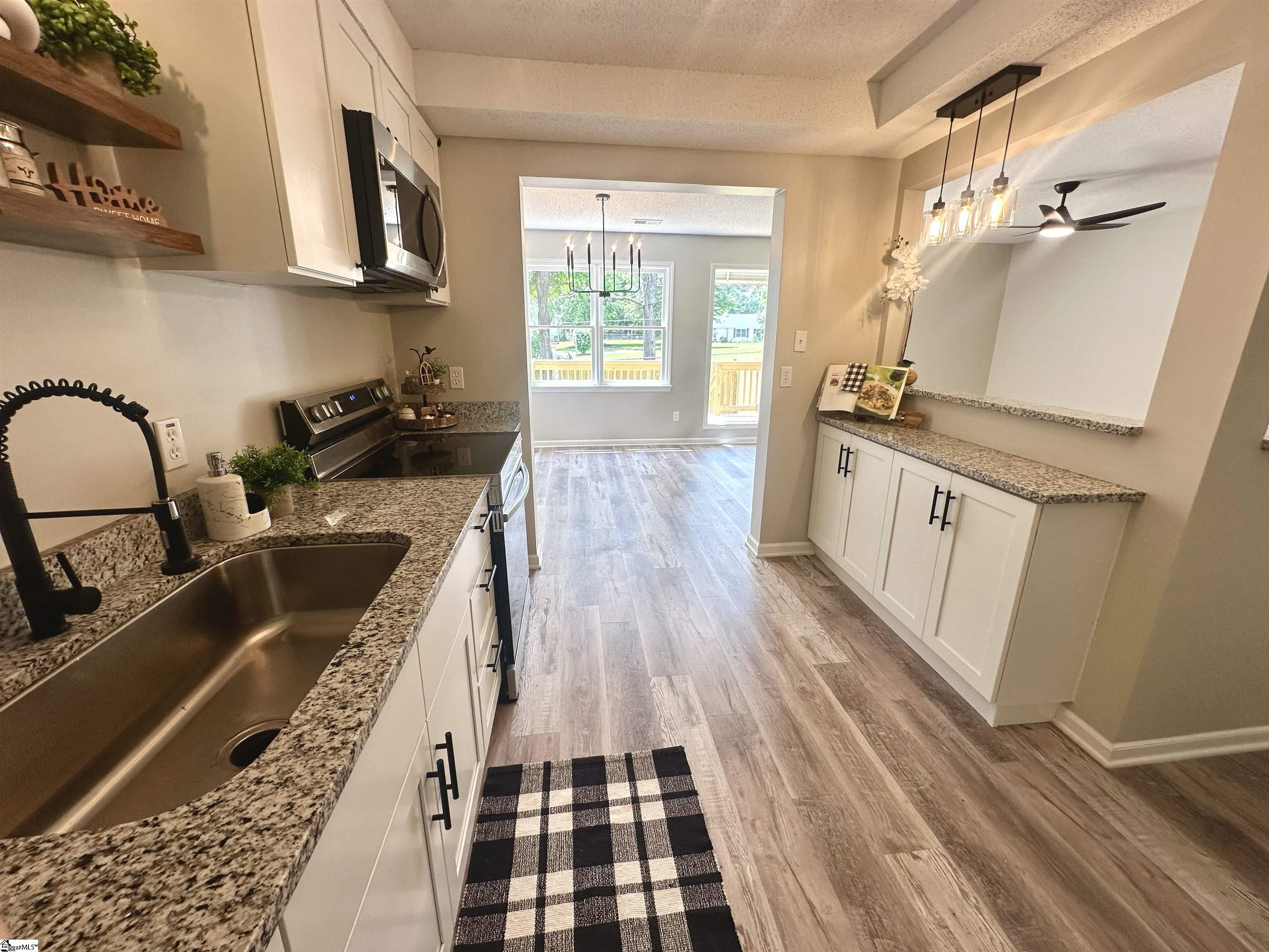 312 Old Towne Road Spartanburg, SC 29301