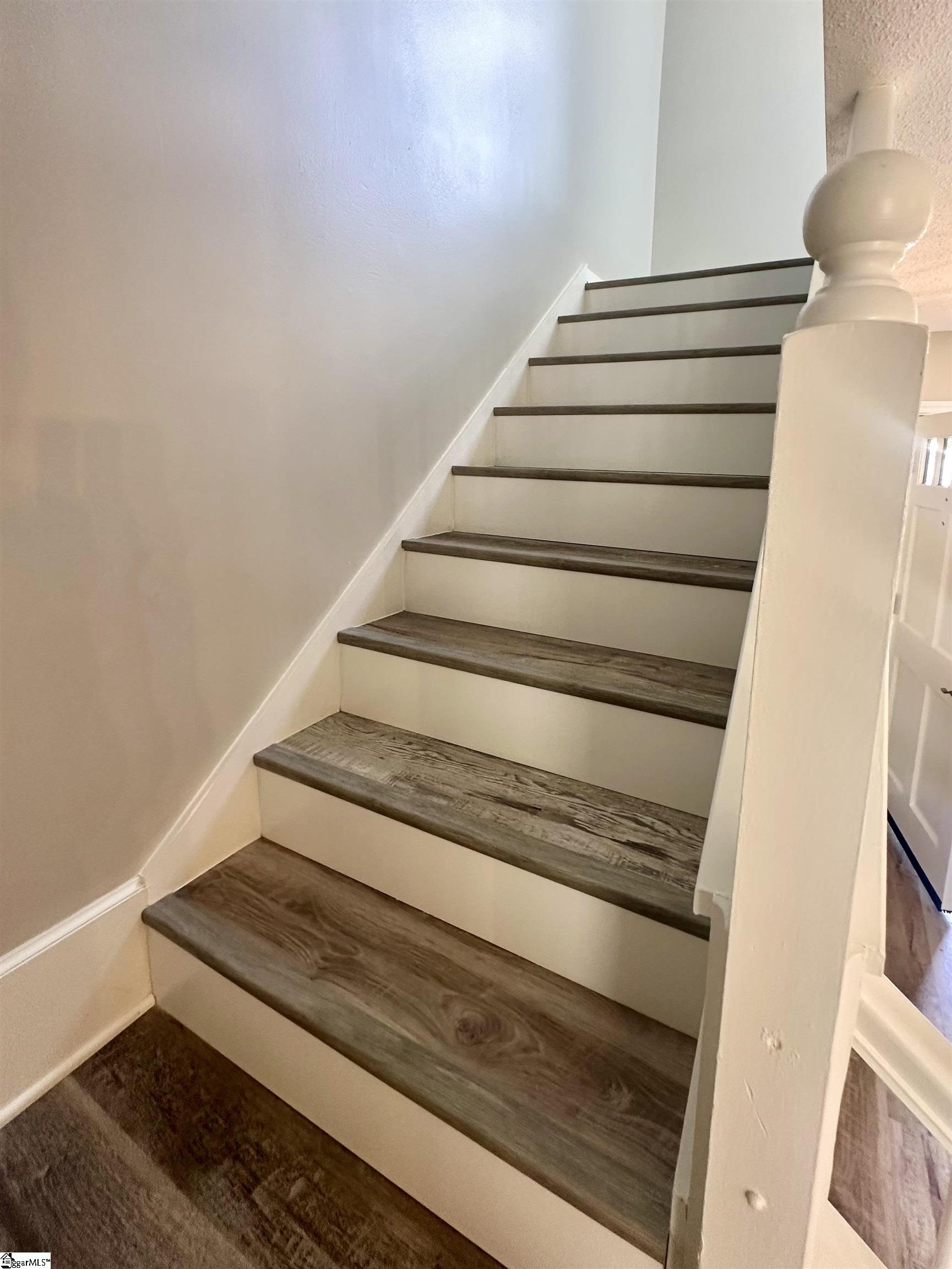 312 Old Towne Road Spartanburg, SC 29301