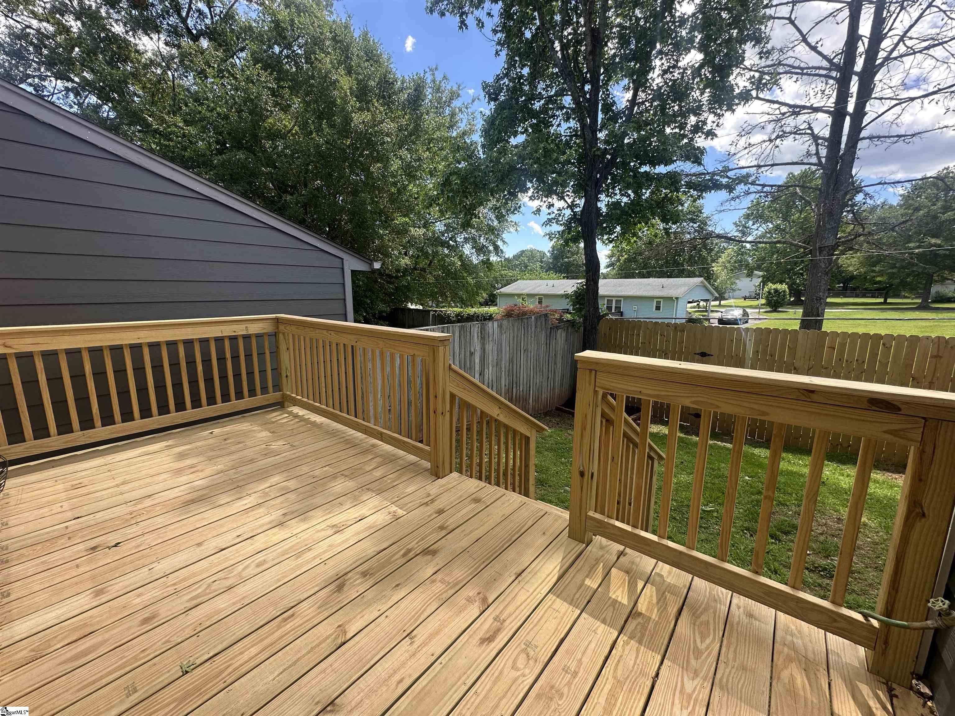 312 Old Towne Road Spartanburg, SC 29301