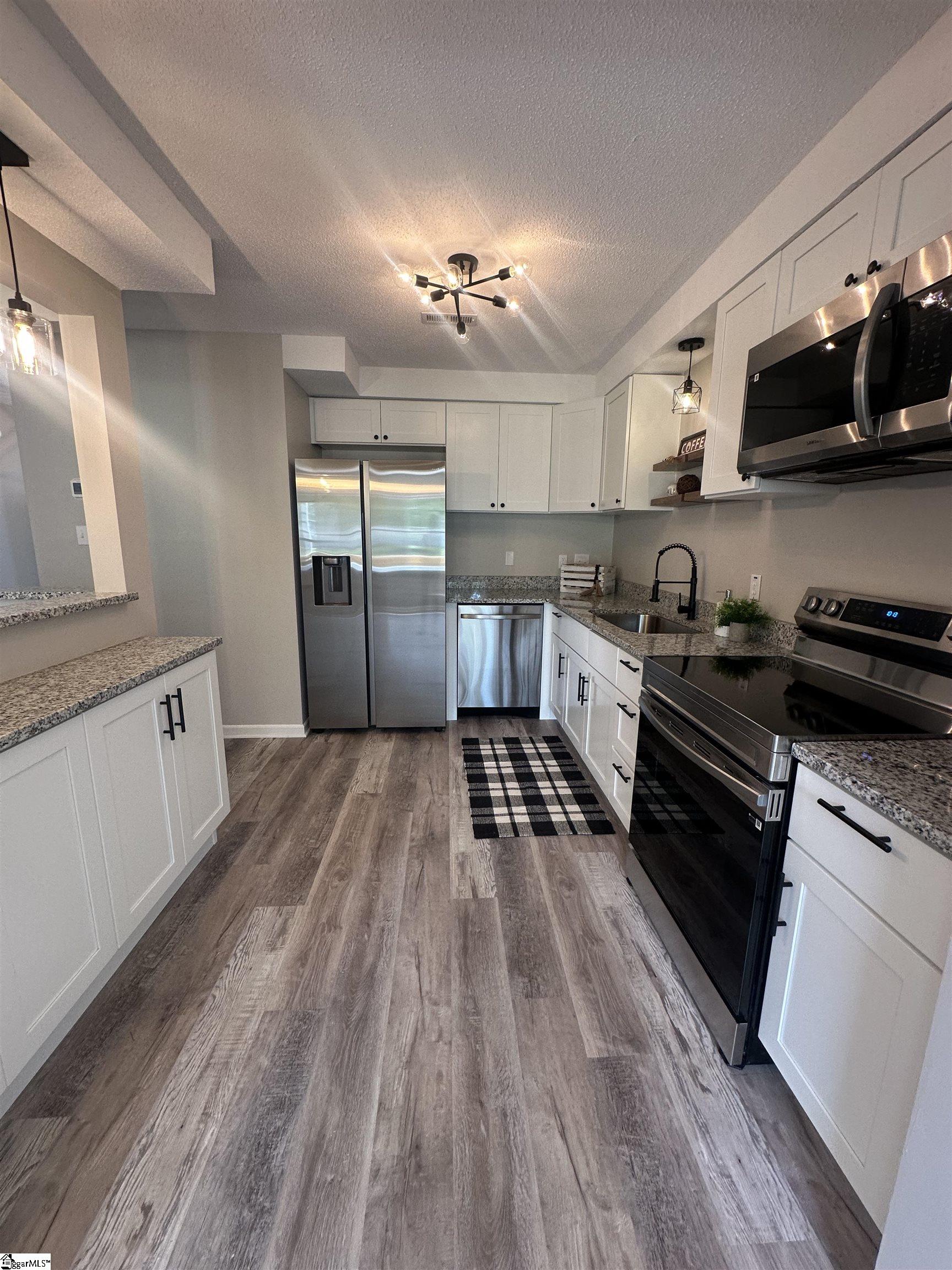 312 Old Towne Road Spartanburg, SC 29301