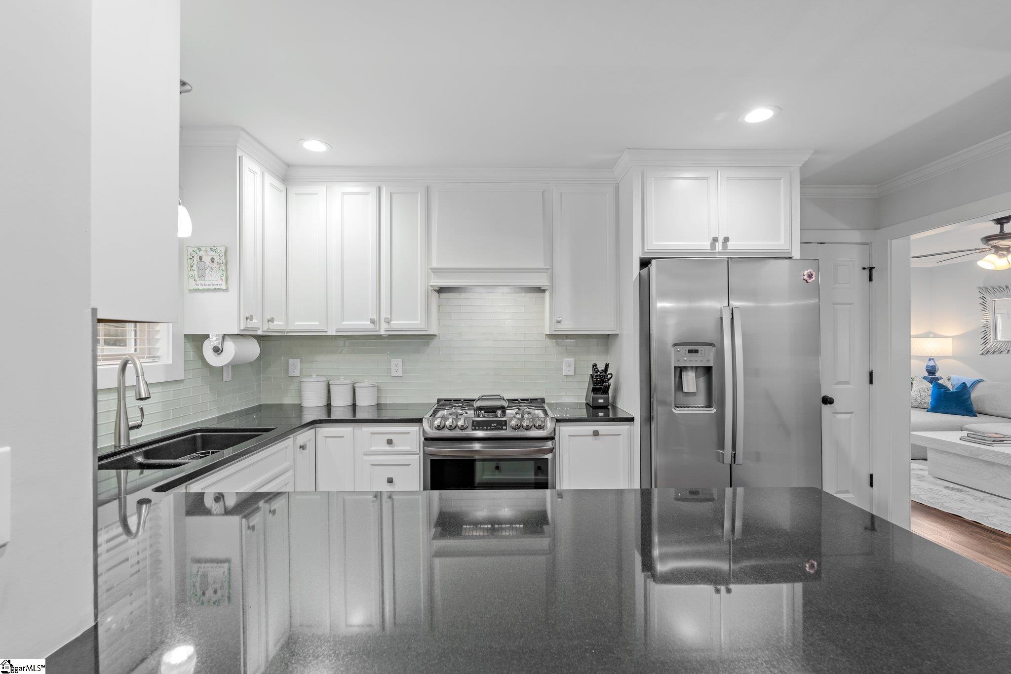 10 Moultrie Street Greenville, SC 29605