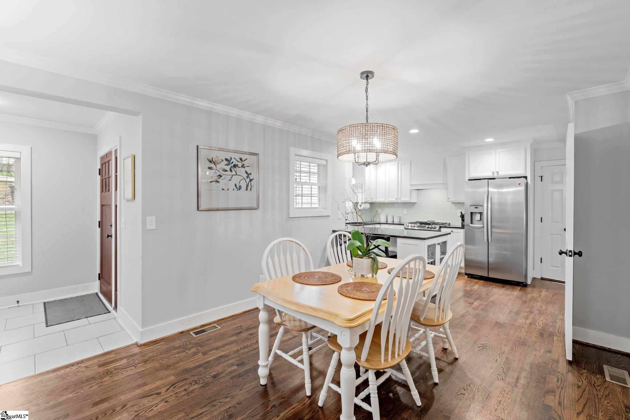 10 Moultrie Street Greenville, SC 29605