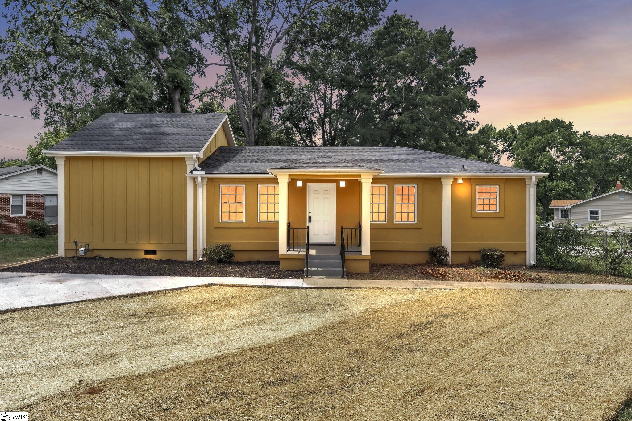 2004 W Blue Ridge Drive Greenville, SC 29611