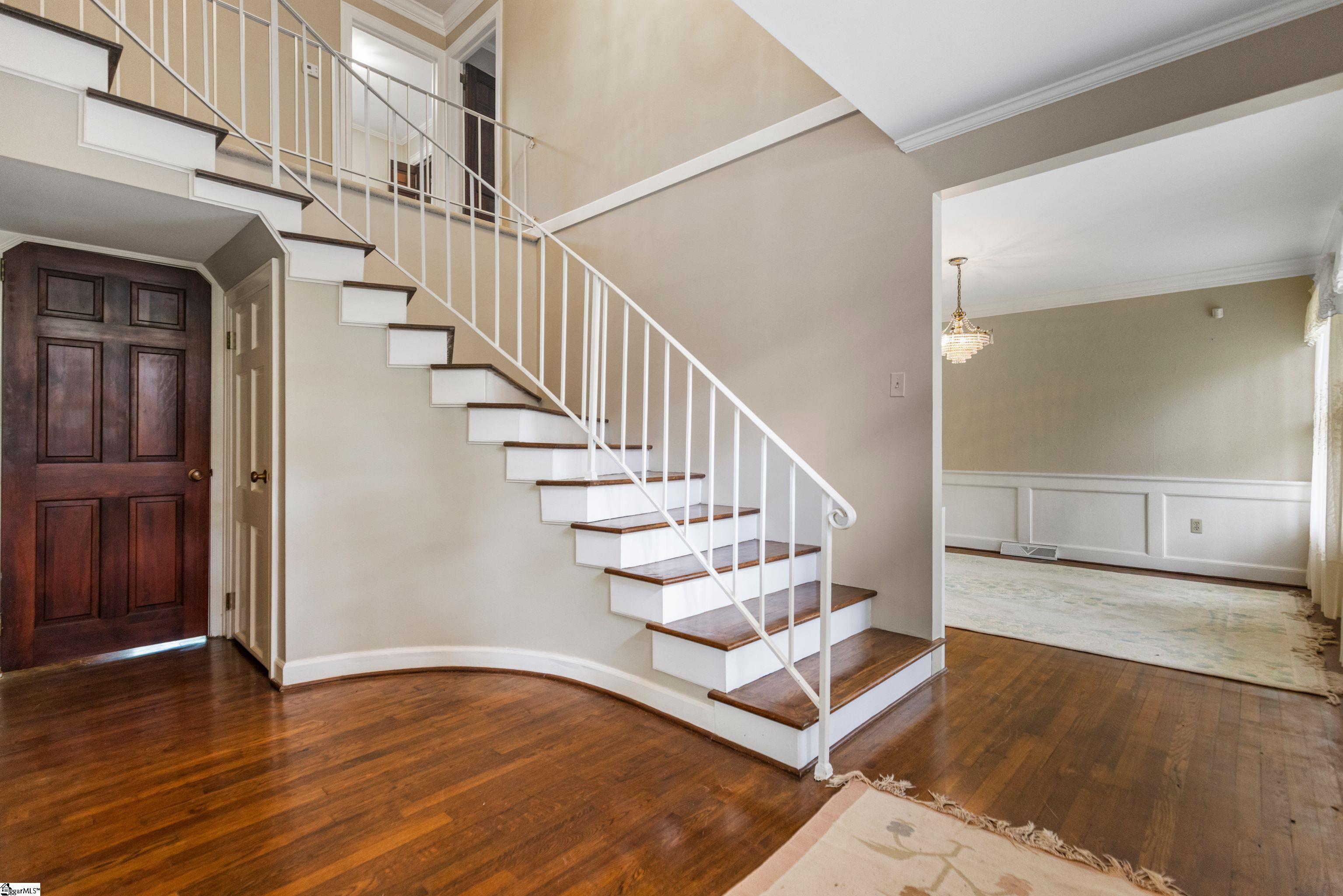 21 Kensington Road Greenville, SC 29617