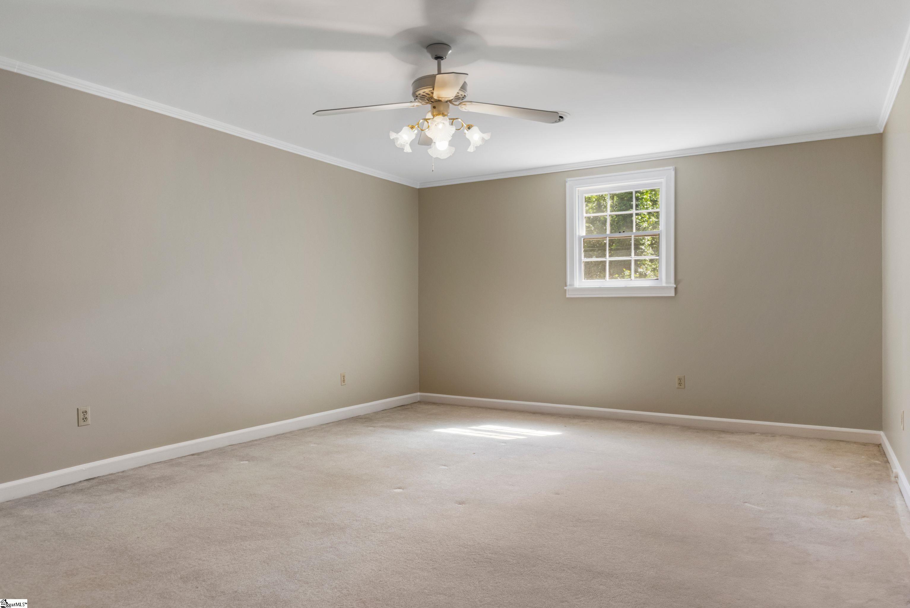 21 Kensington Road Greenville, SC 29617