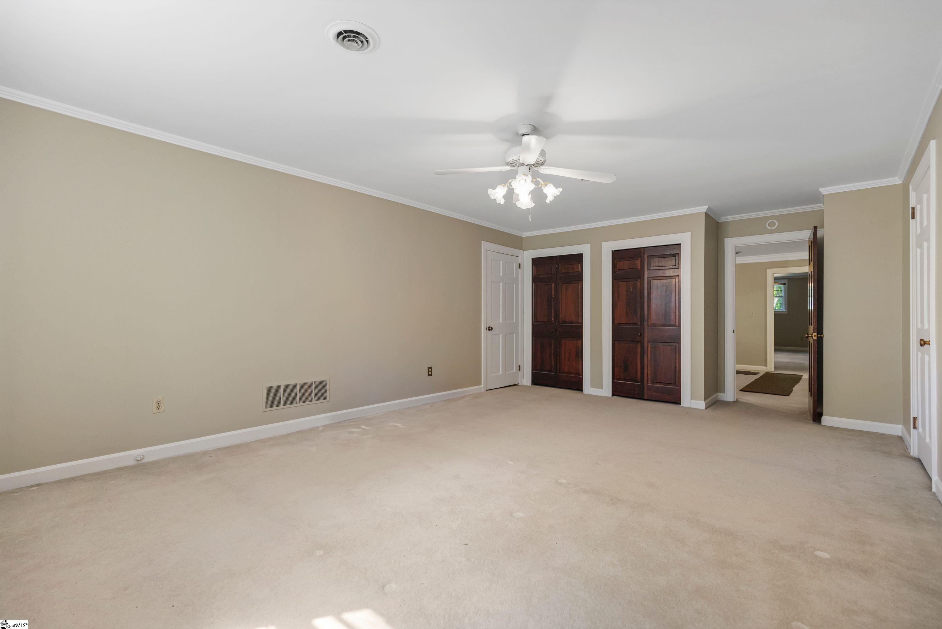 21 Kensington Road Greenville, SC 29617
