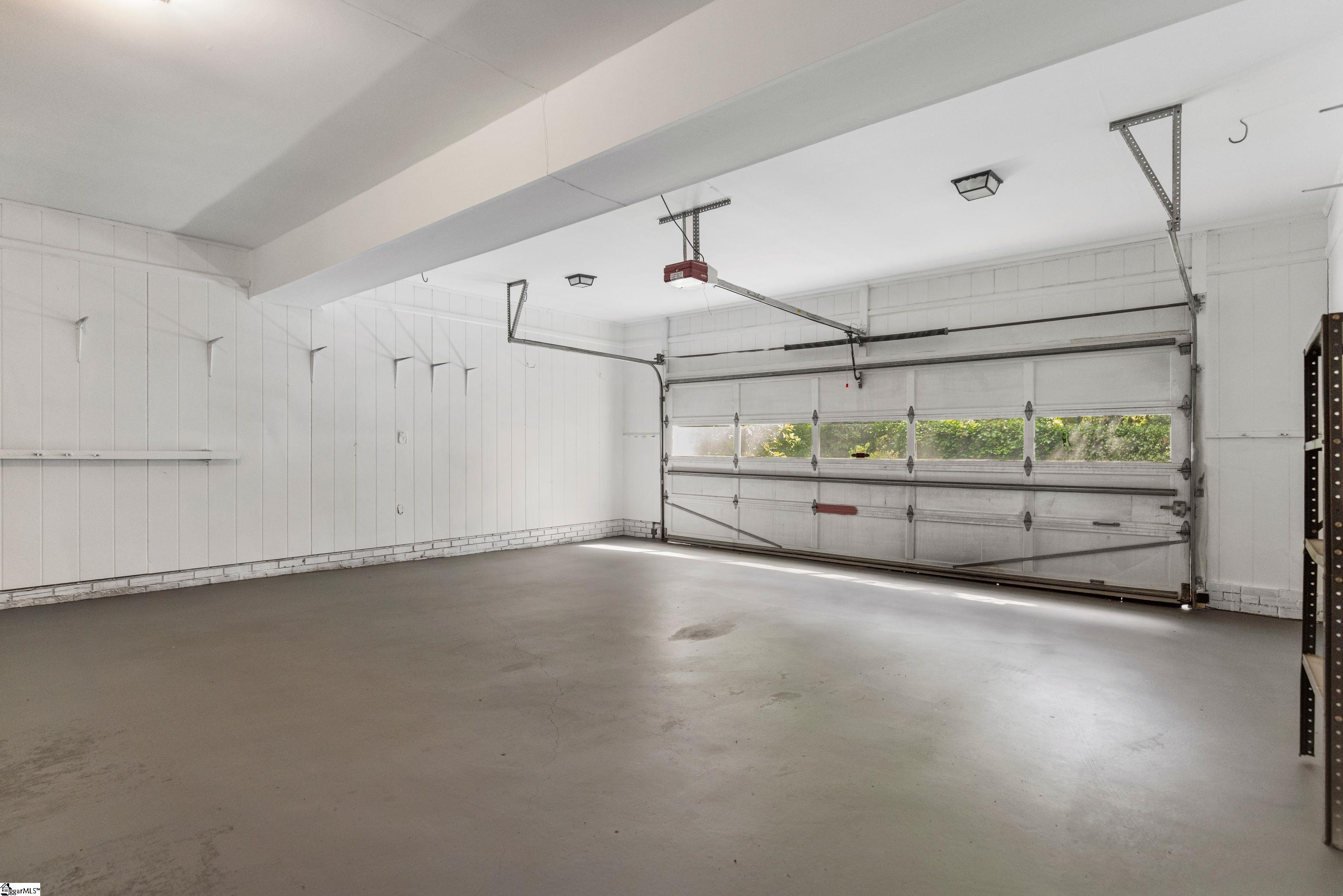 21 Kensington Road Greenville, SC 29617