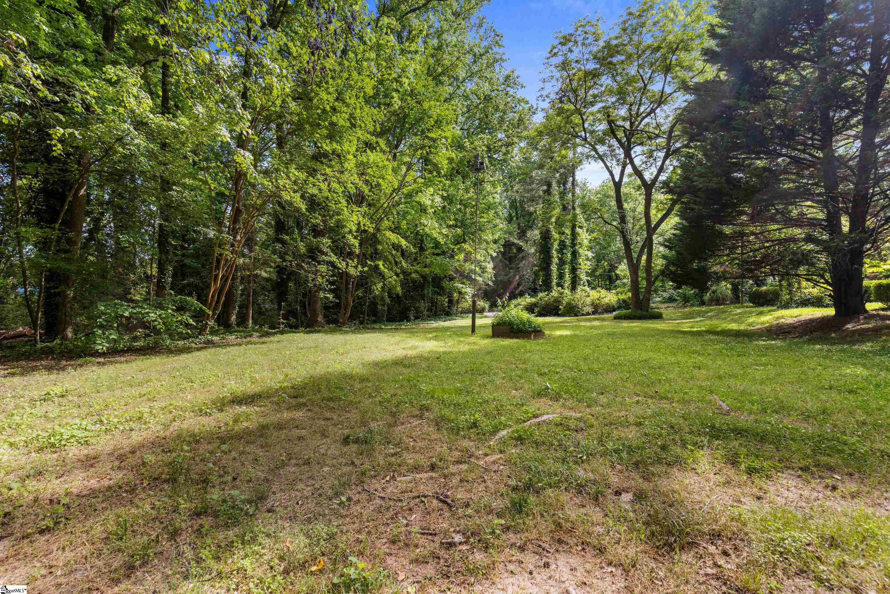 21 Kensington Road Greenville, SC 29617