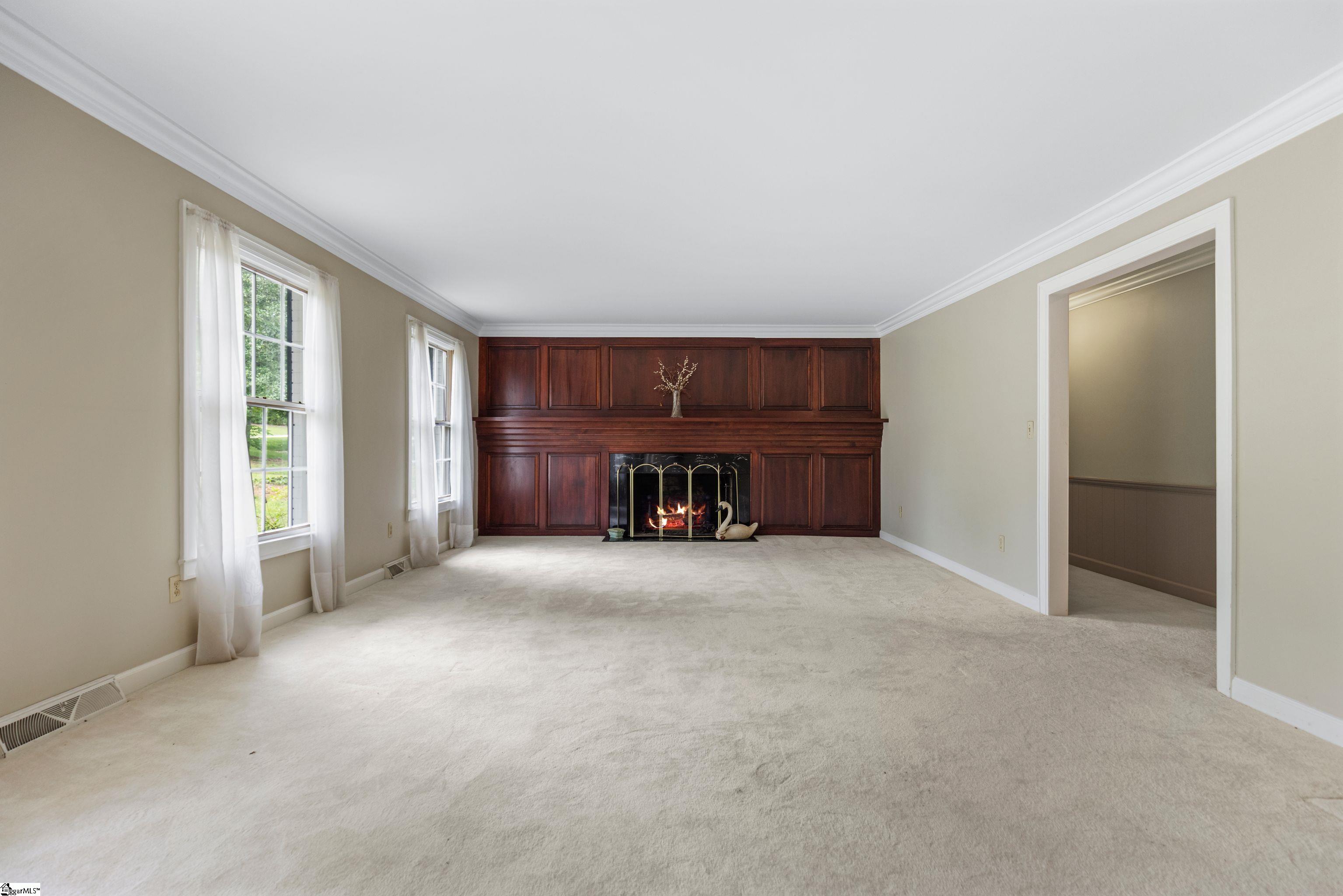 21 Kensington Road Greenville, SC 29617