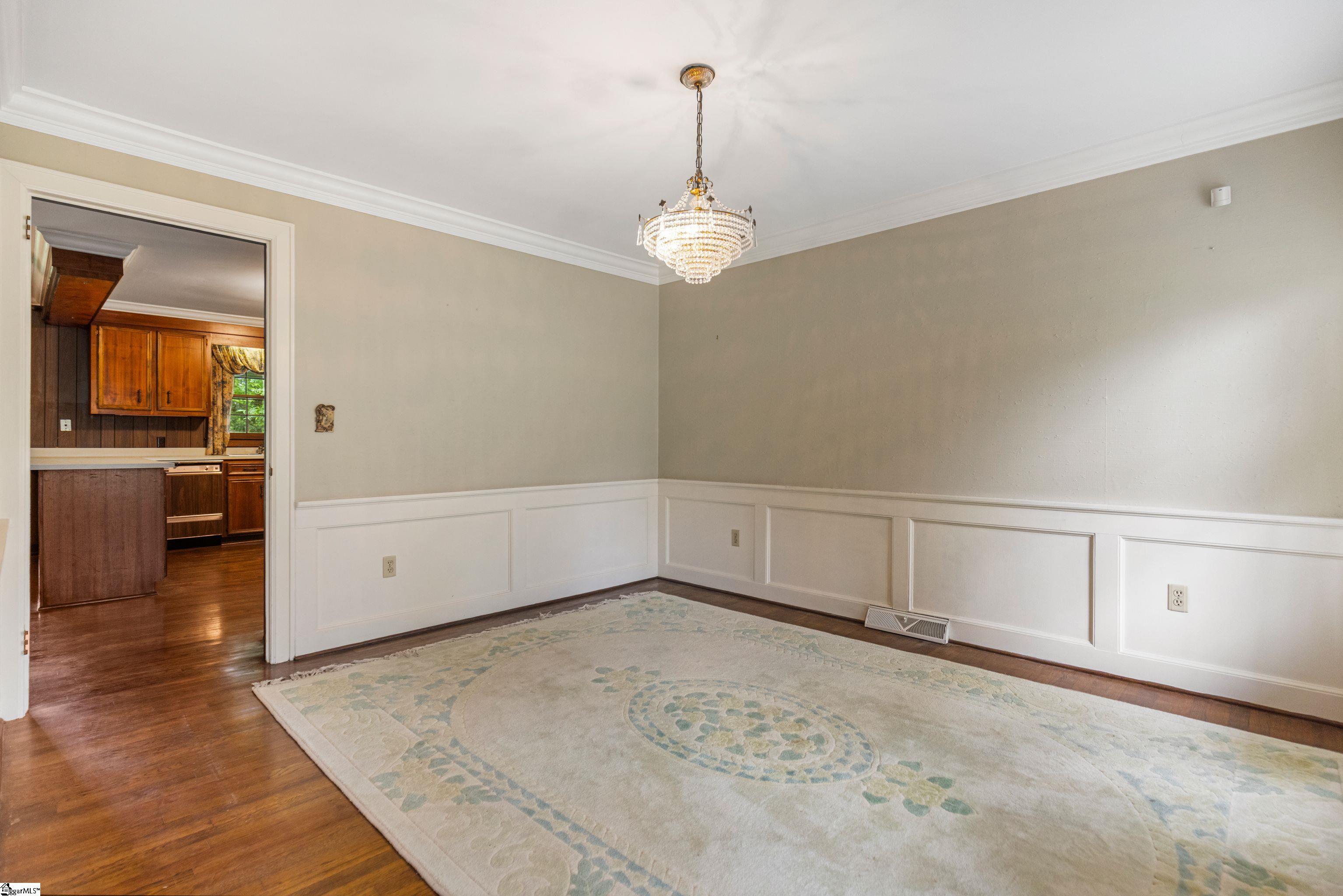 21 Kensington Road Greenville, SC 29617