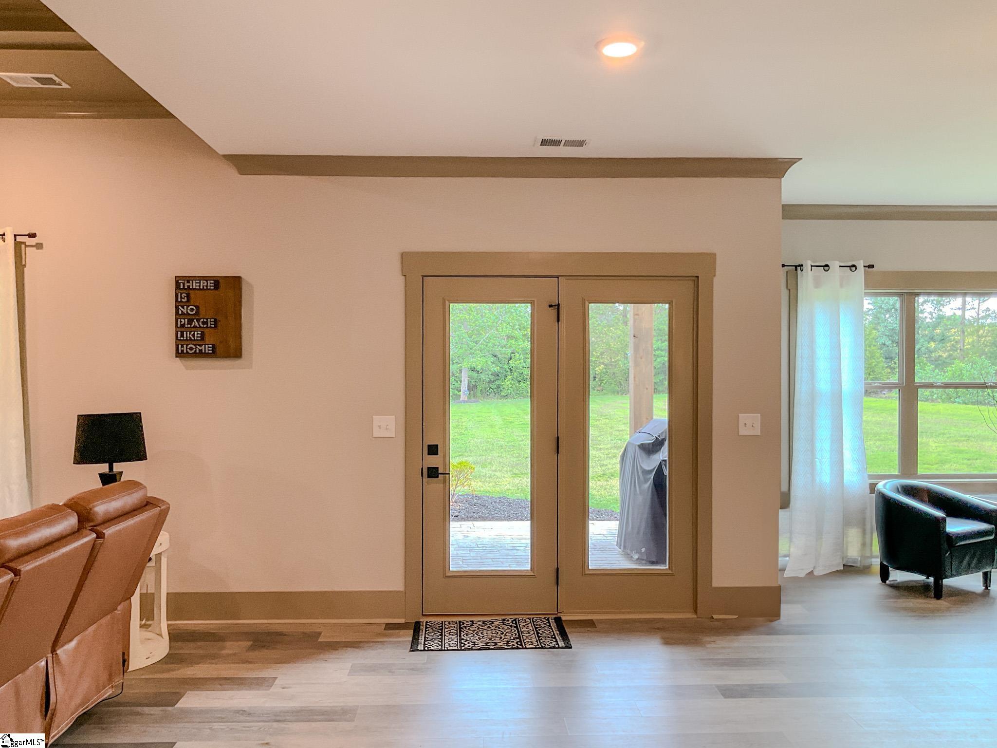 17 Peyton Lane Simpsonville, SC 29681-4785