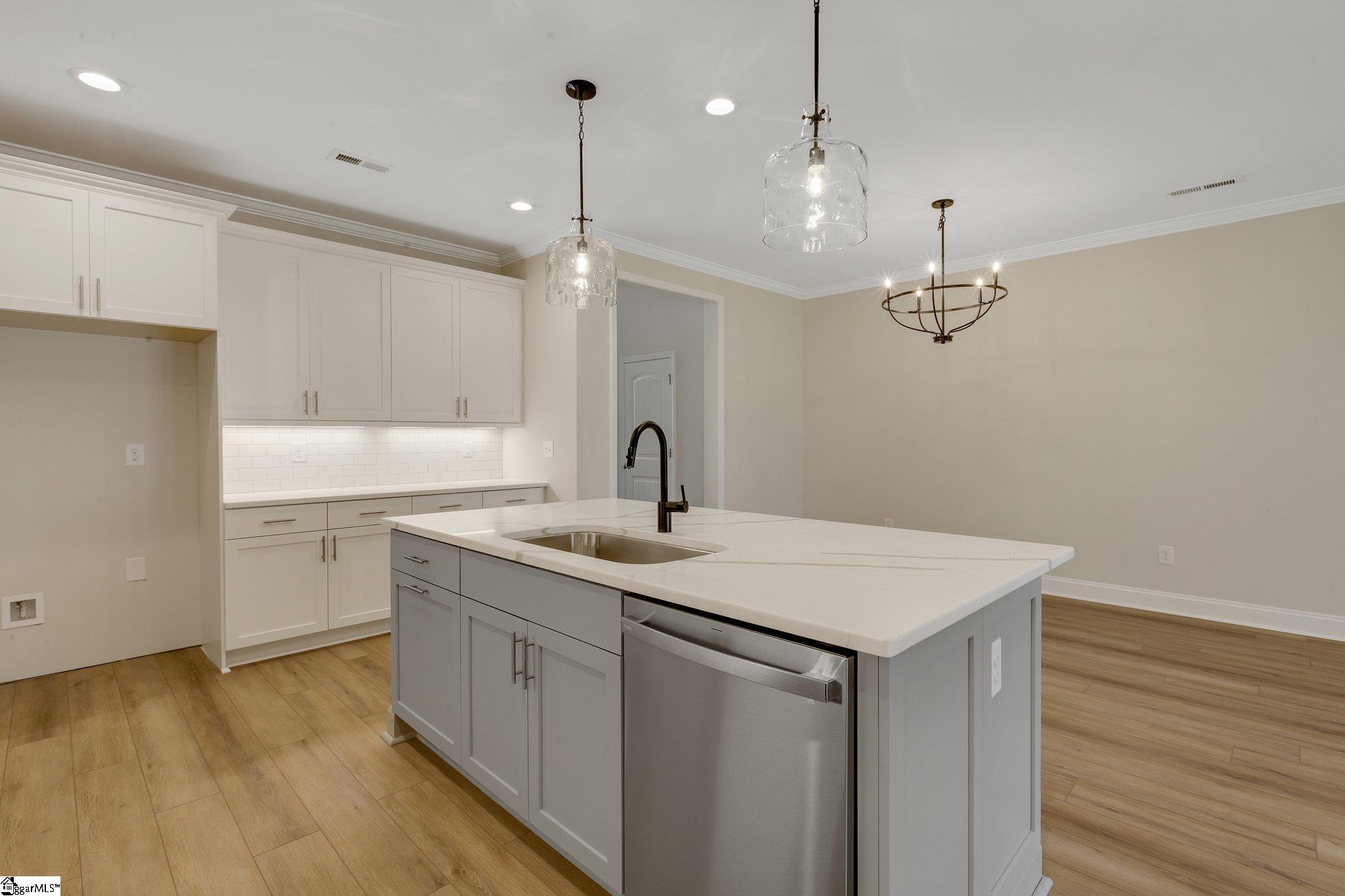 49 Hensley Road Greenville, SC 29607