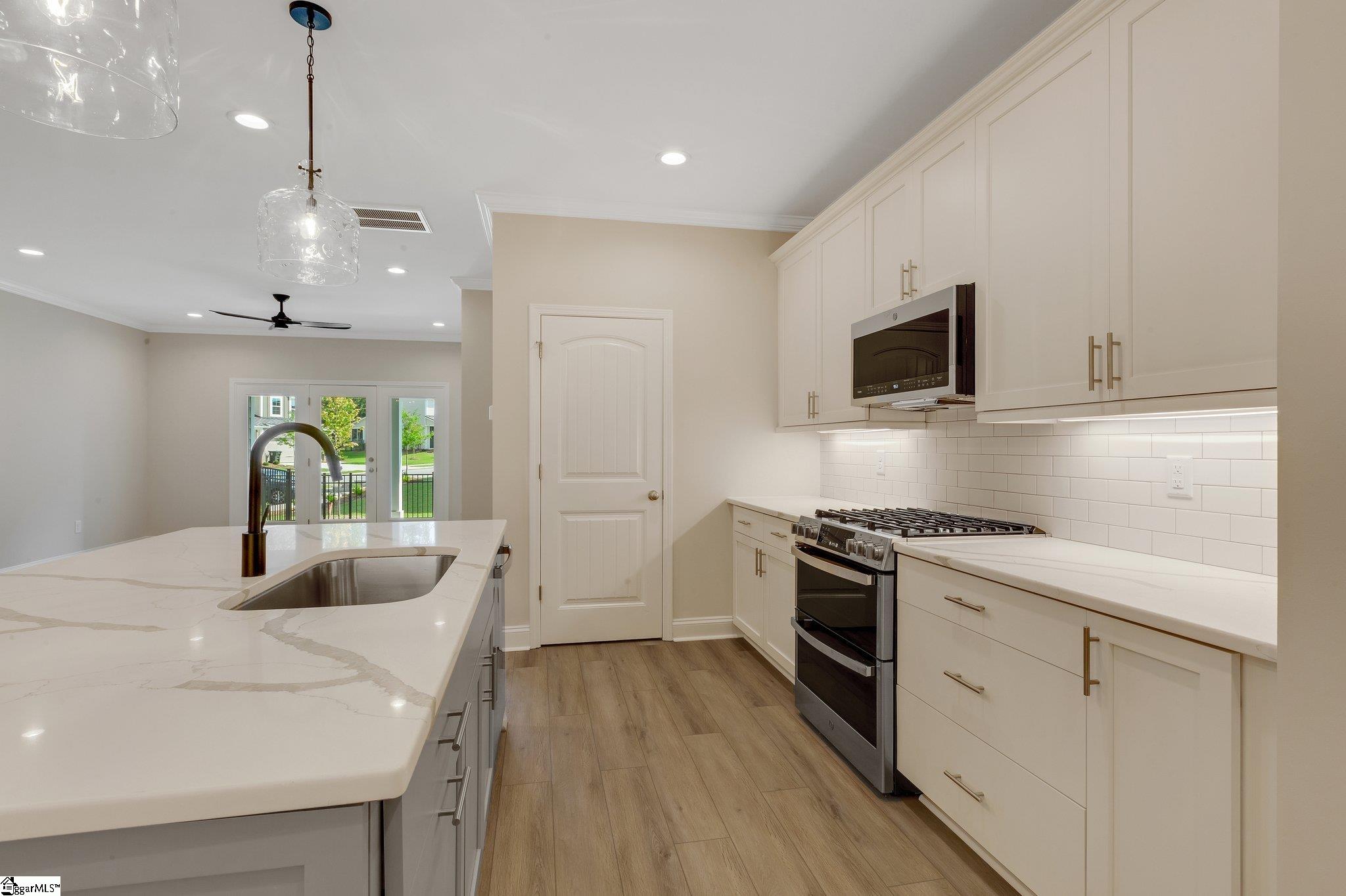 49 Hensley Road Greenville, SC 29607