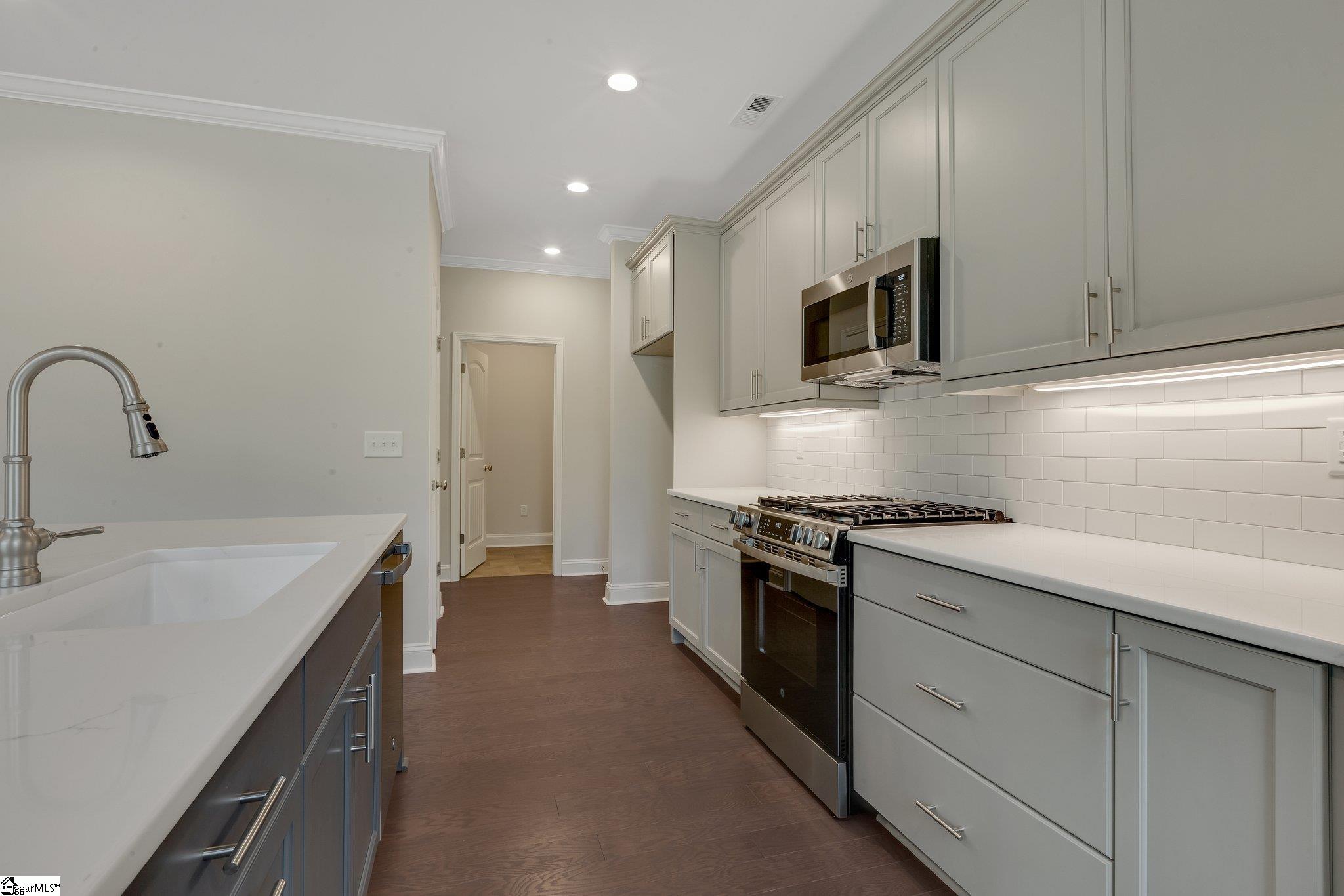 47 Hensley Road Greenville, SC 29607