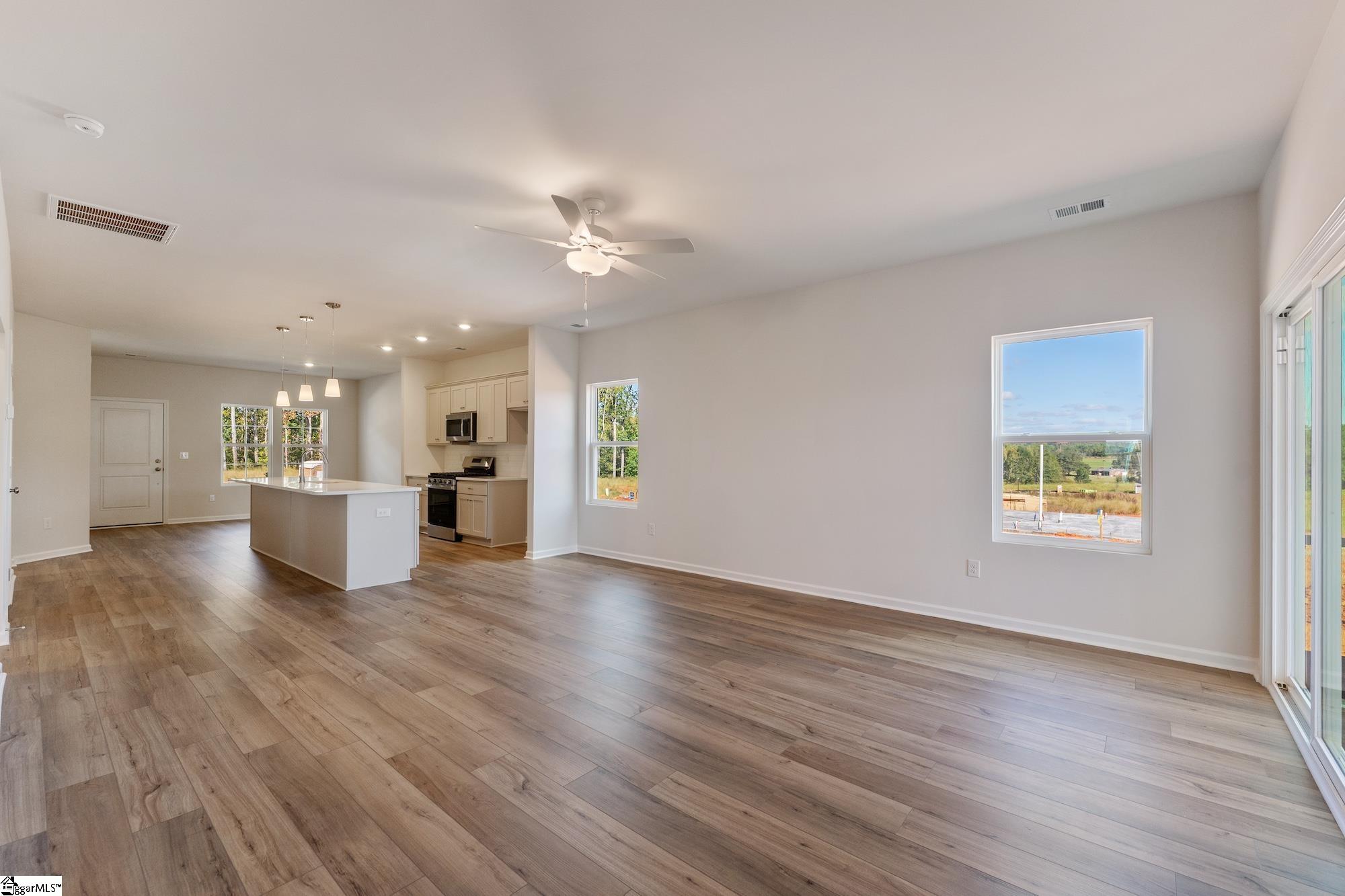 12126 Lansbury Drive Inman, SC 29349