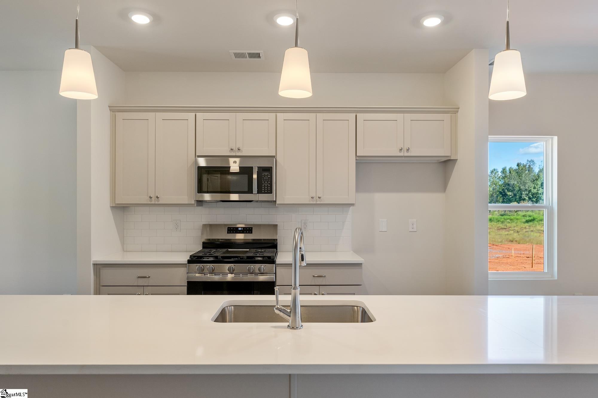 12126 Lansbury Drive Inman, SC 29349