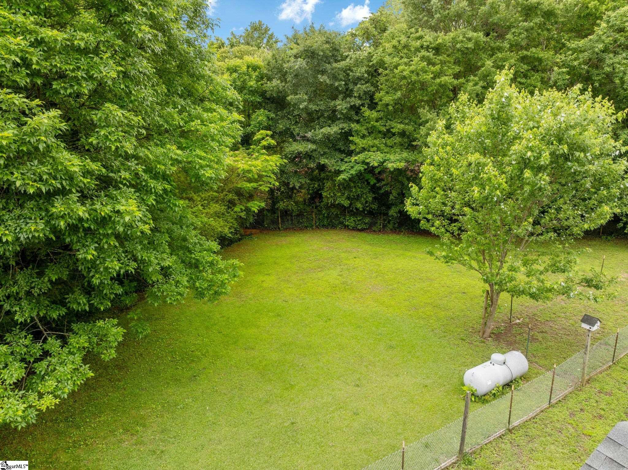 28 Mayflower Avenue Greenville, SC 29605