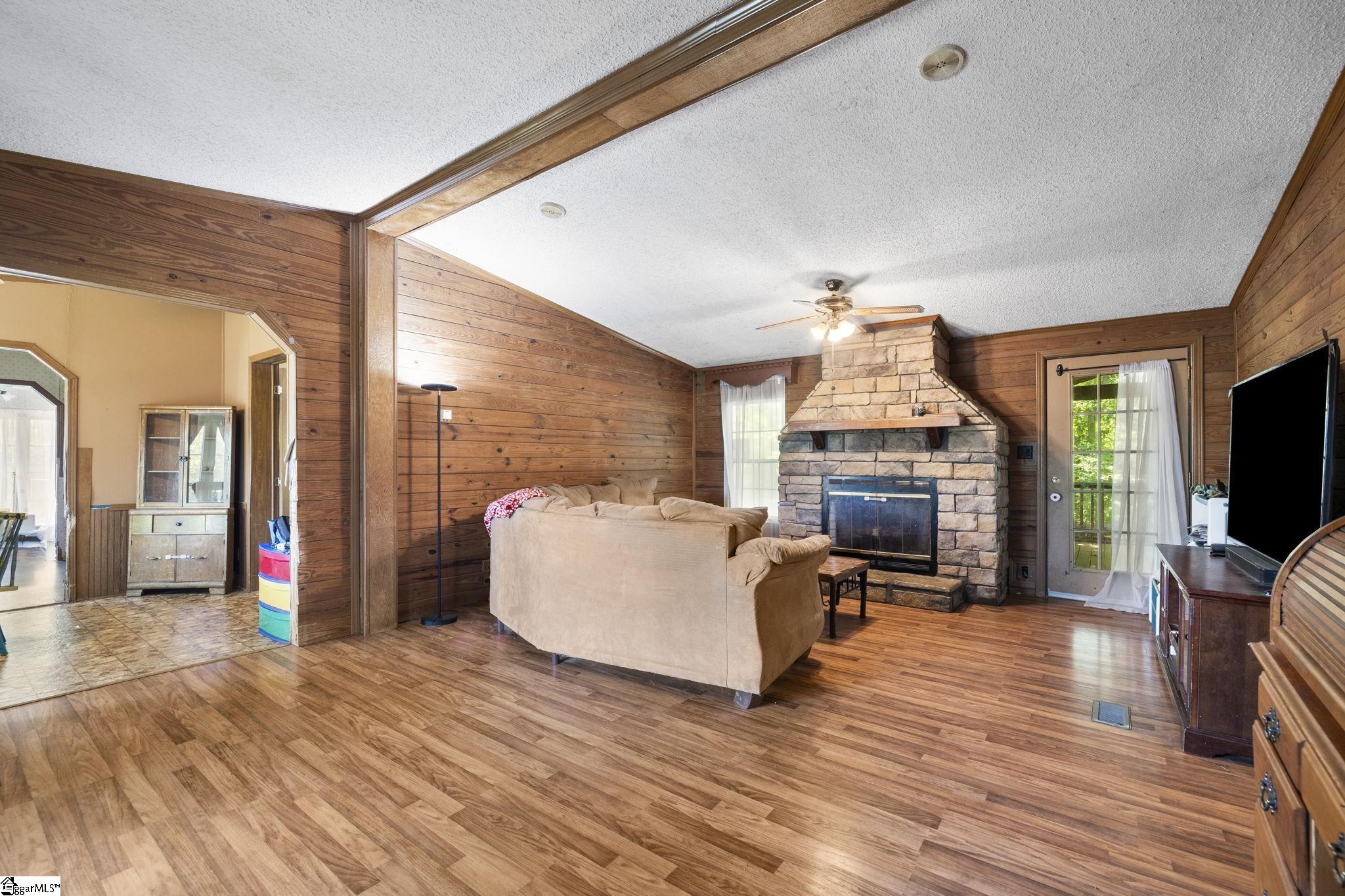 378 Durbin Meadows Road Fountain Inn, SC 29644