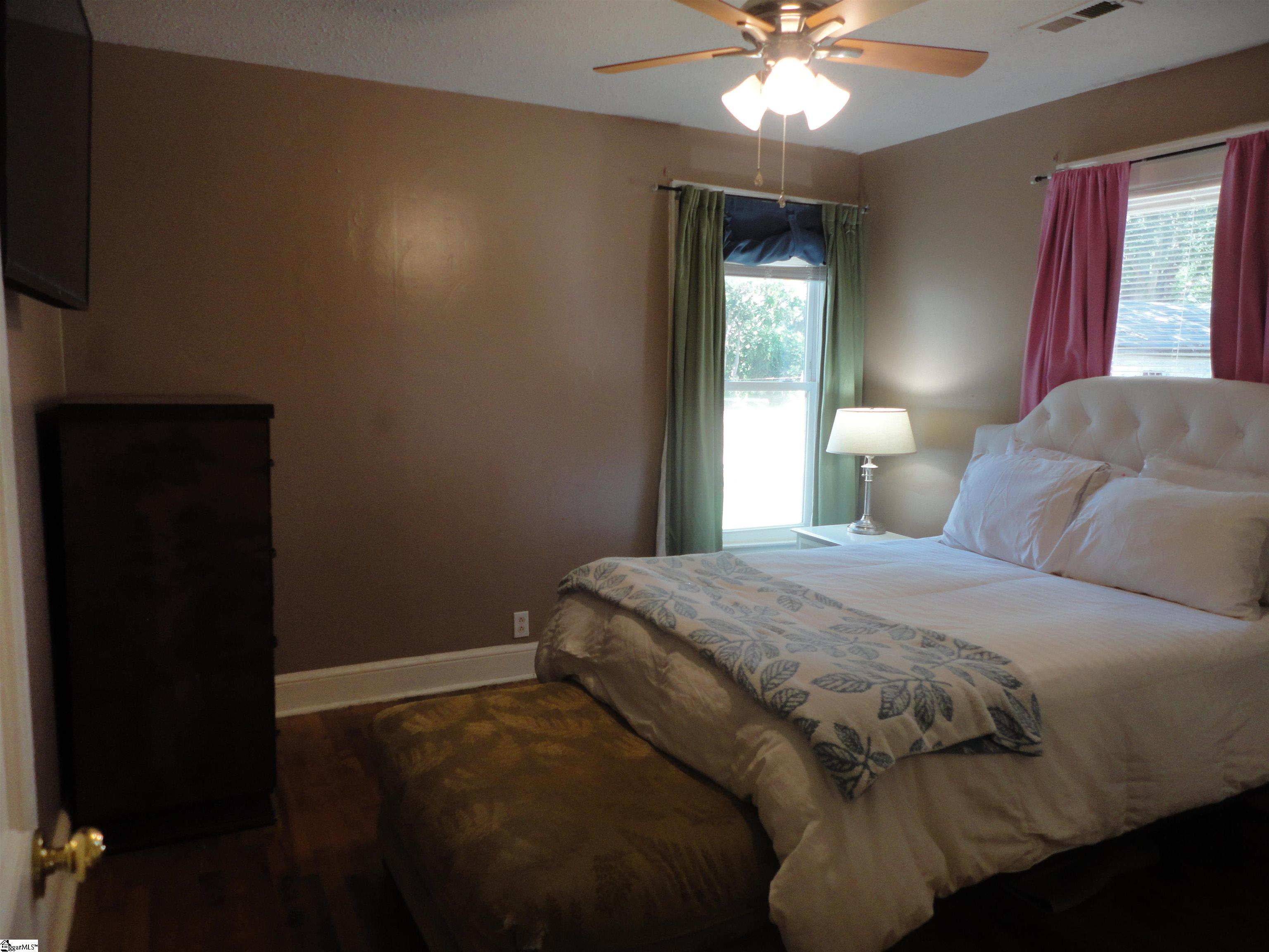 405 Perry Road Greenville, SC 29609