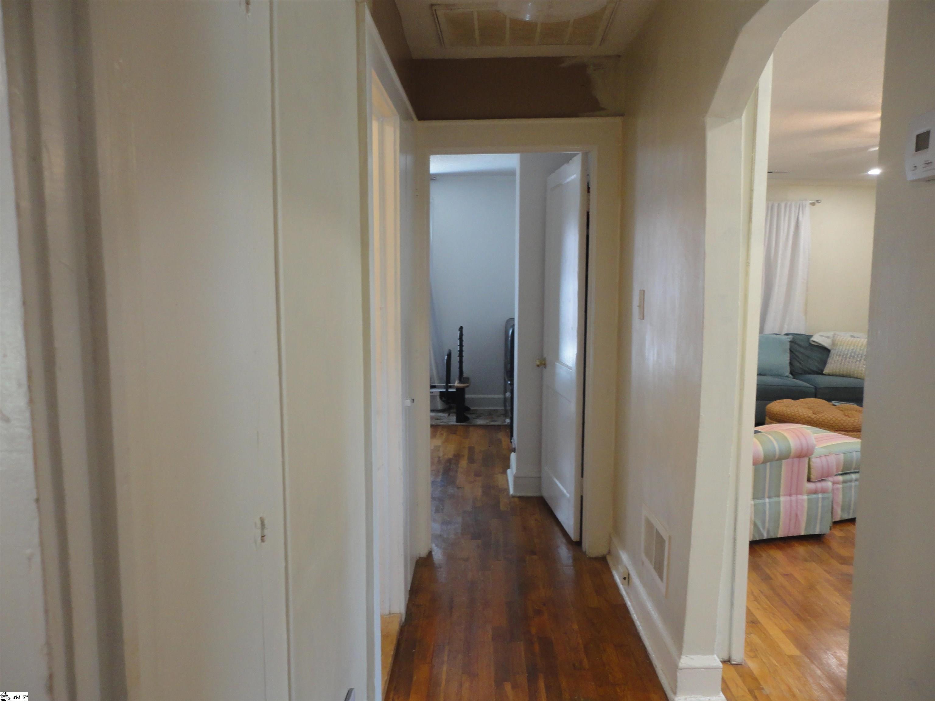 405 Perry Road Greenville, SC 29609