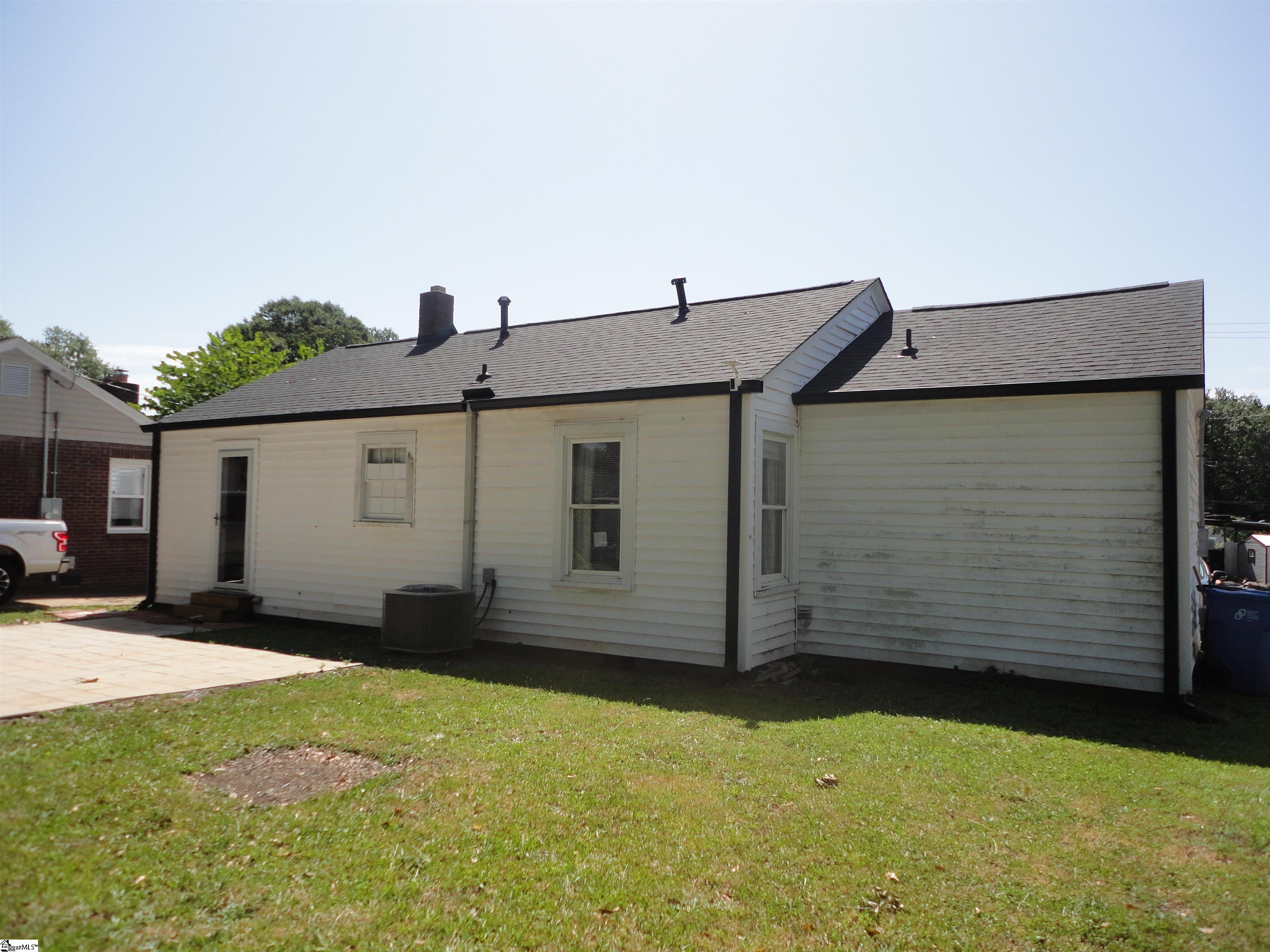 405 Perry Road Greenville, SC 29609