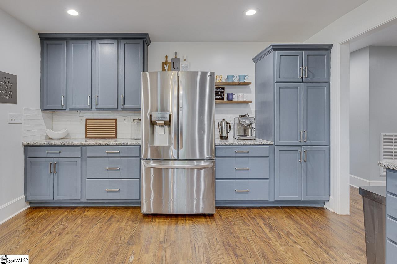 309 Summit Drive Greenville, SC 29609