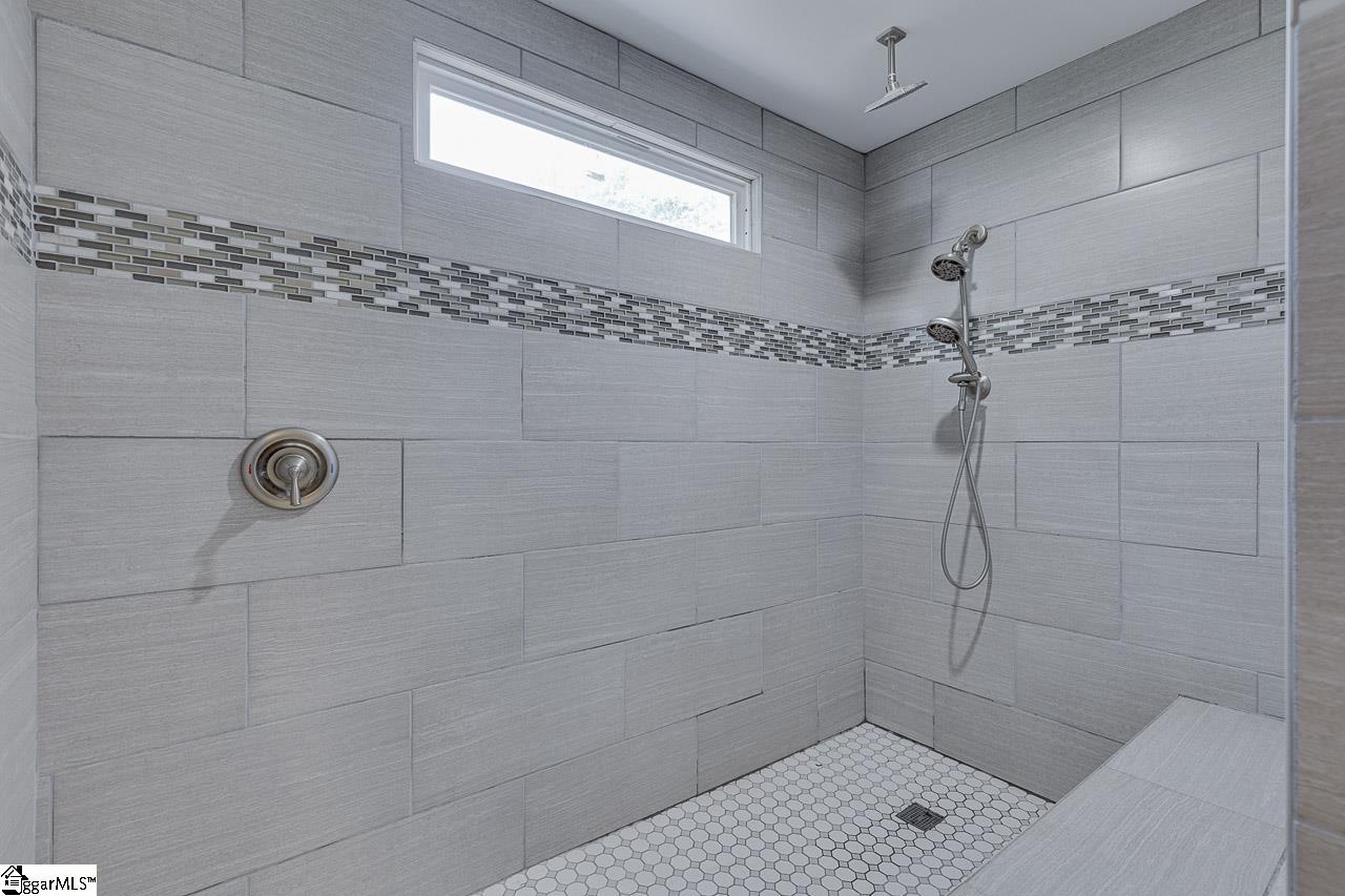309 Summit Drive Greenville, SC 29609
