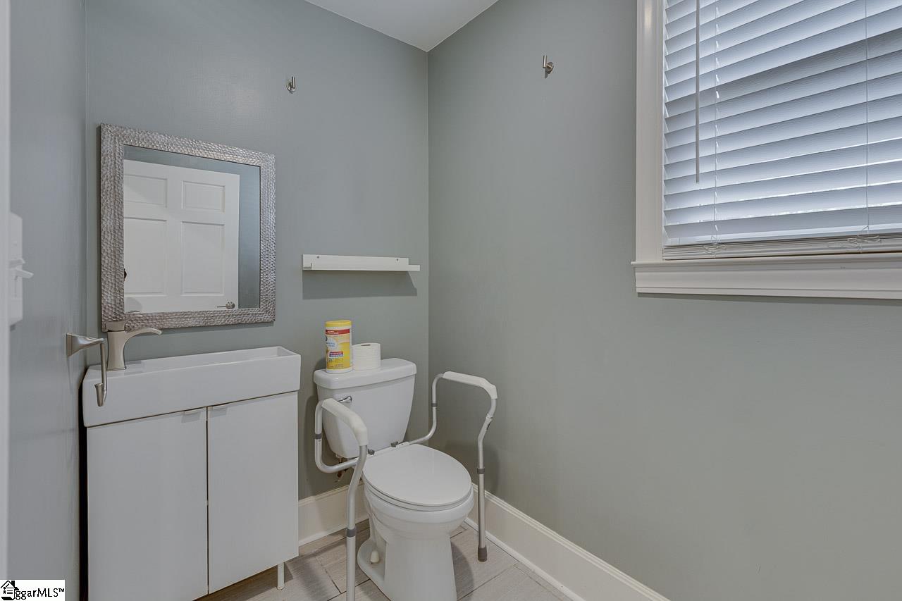 309 Summit Drive Greenville, SC 29609