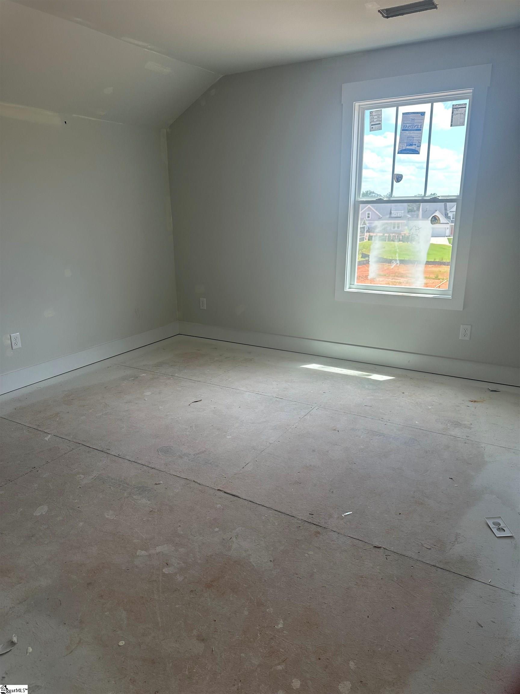 932 Tibetan Street Spartanburg, SC 29303